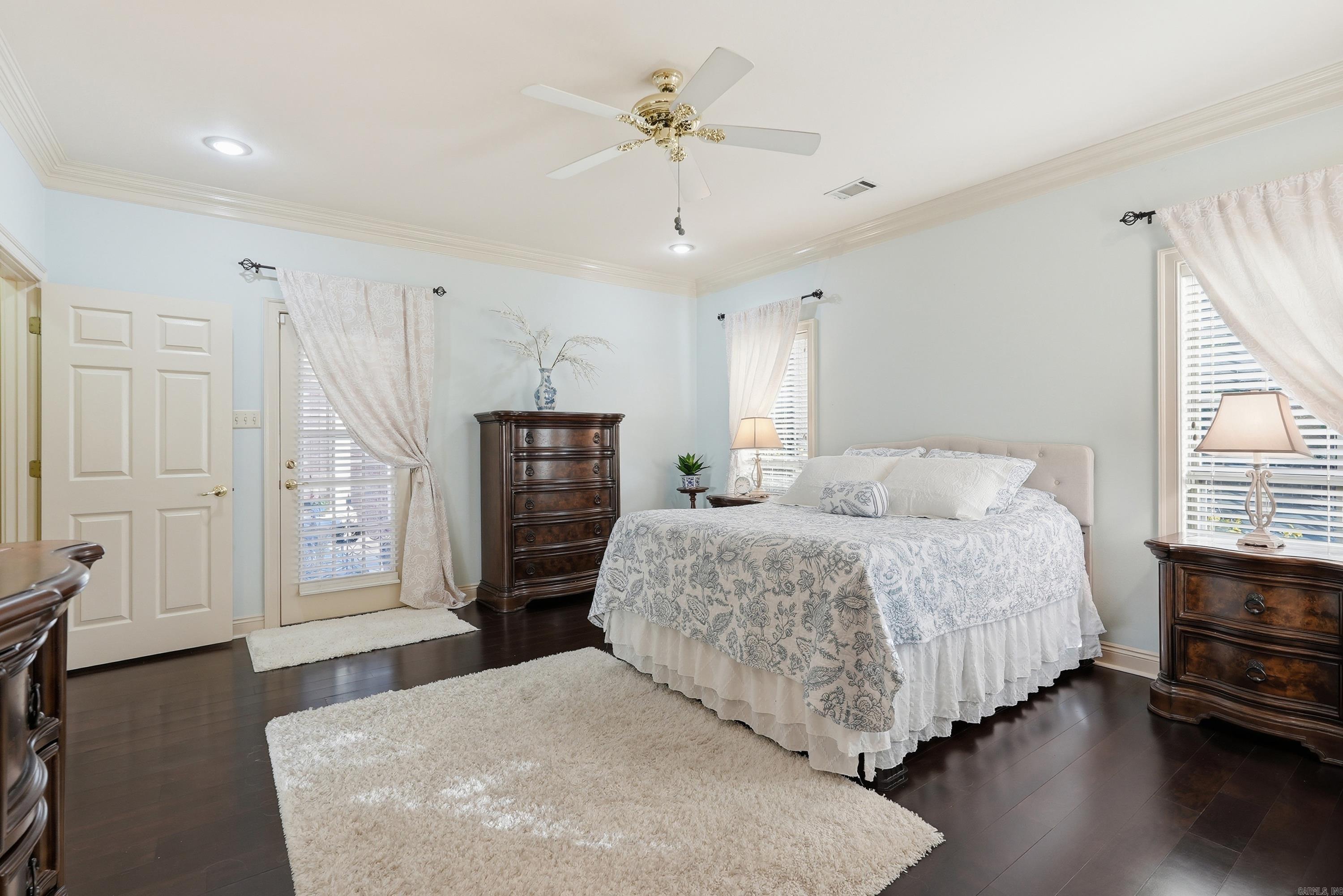 WELLINGTON - Residential