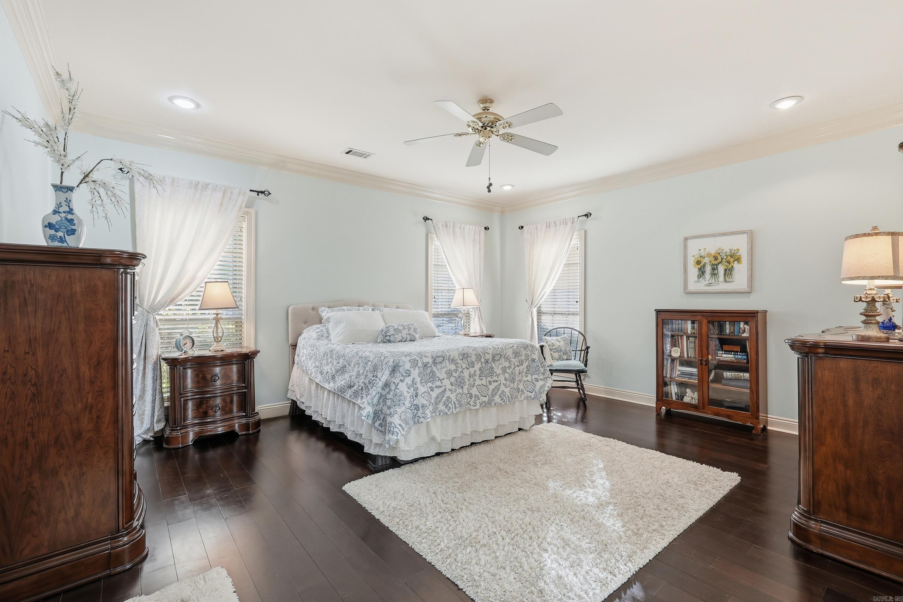 WELLINGTON - Residential