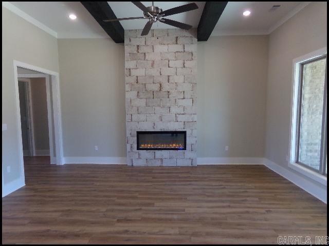 COUNTRY CLUB OF ARK THE - Residential Lease