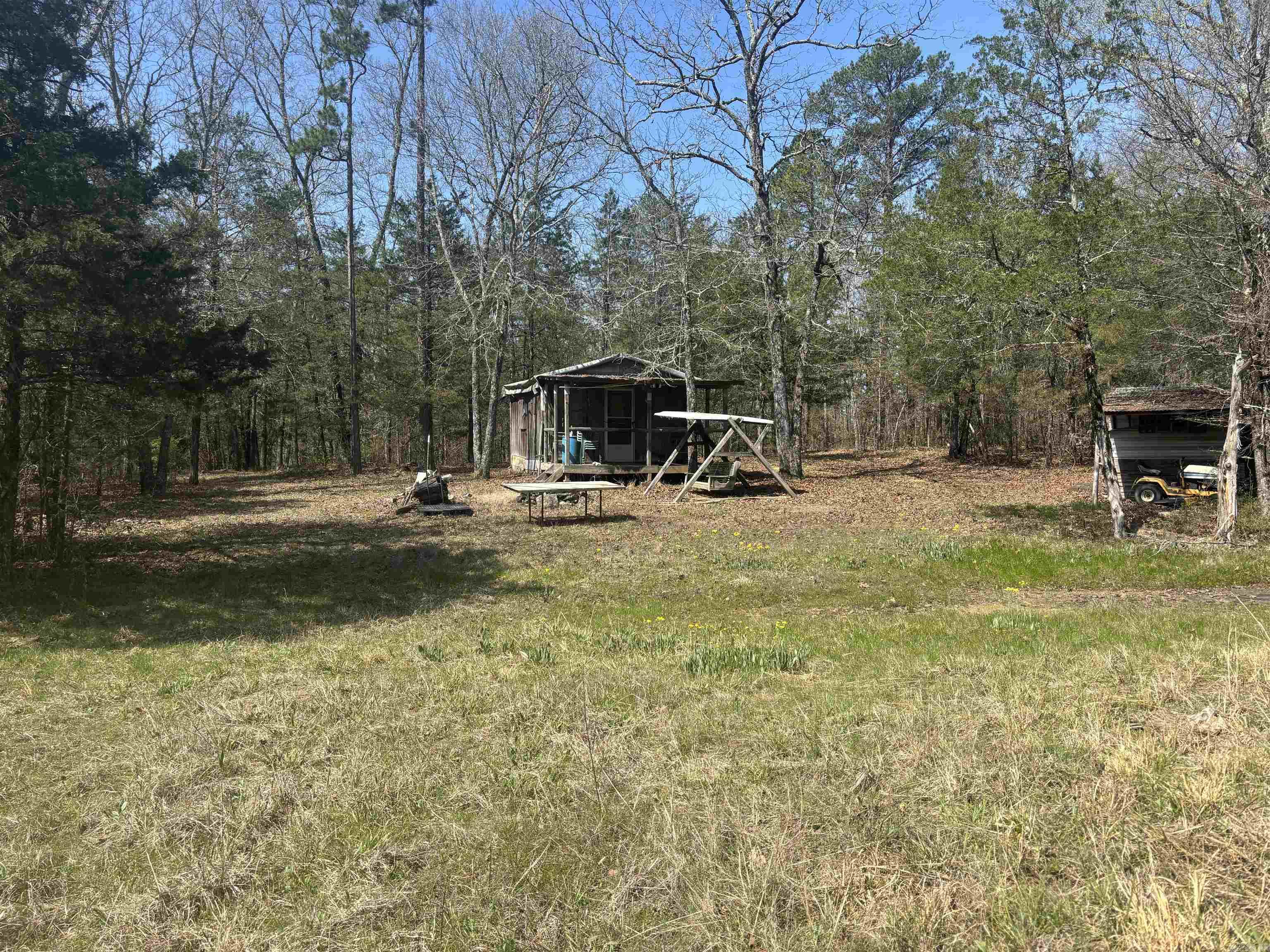 Metes & Bounds - Land