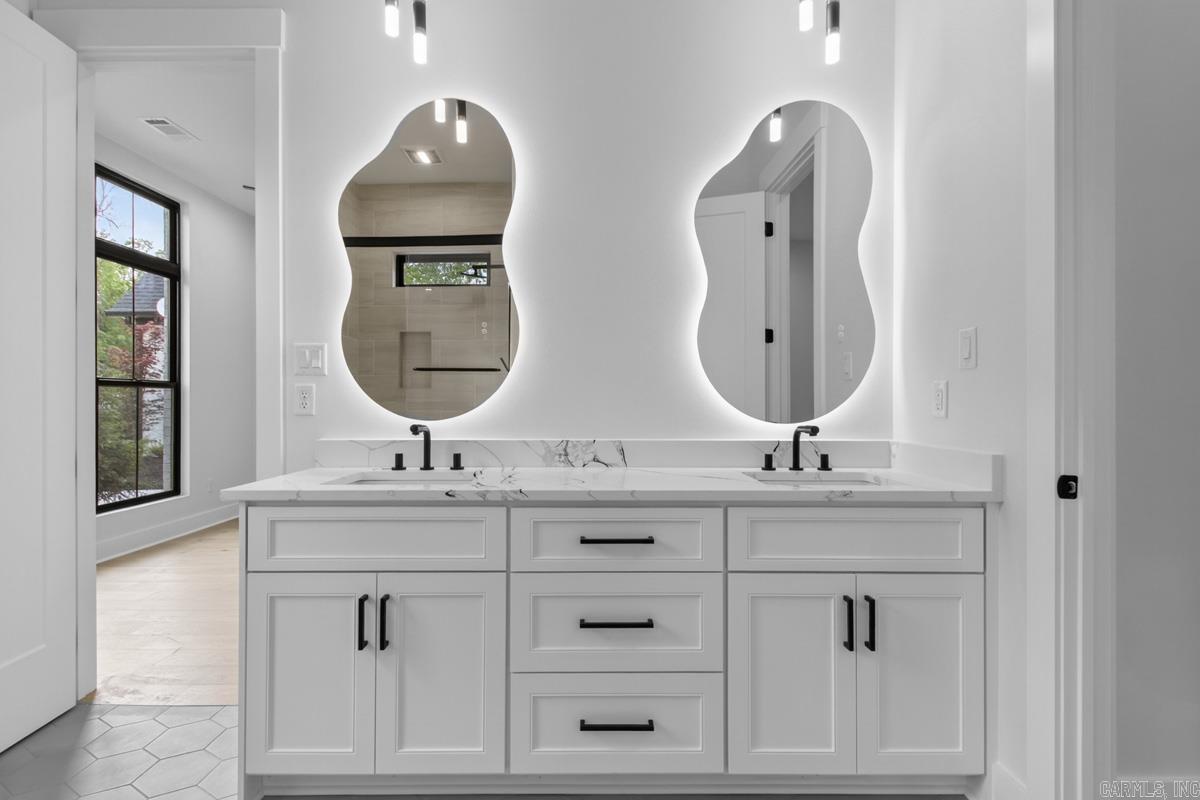 SUNGATE SUBDIVISION - Residential