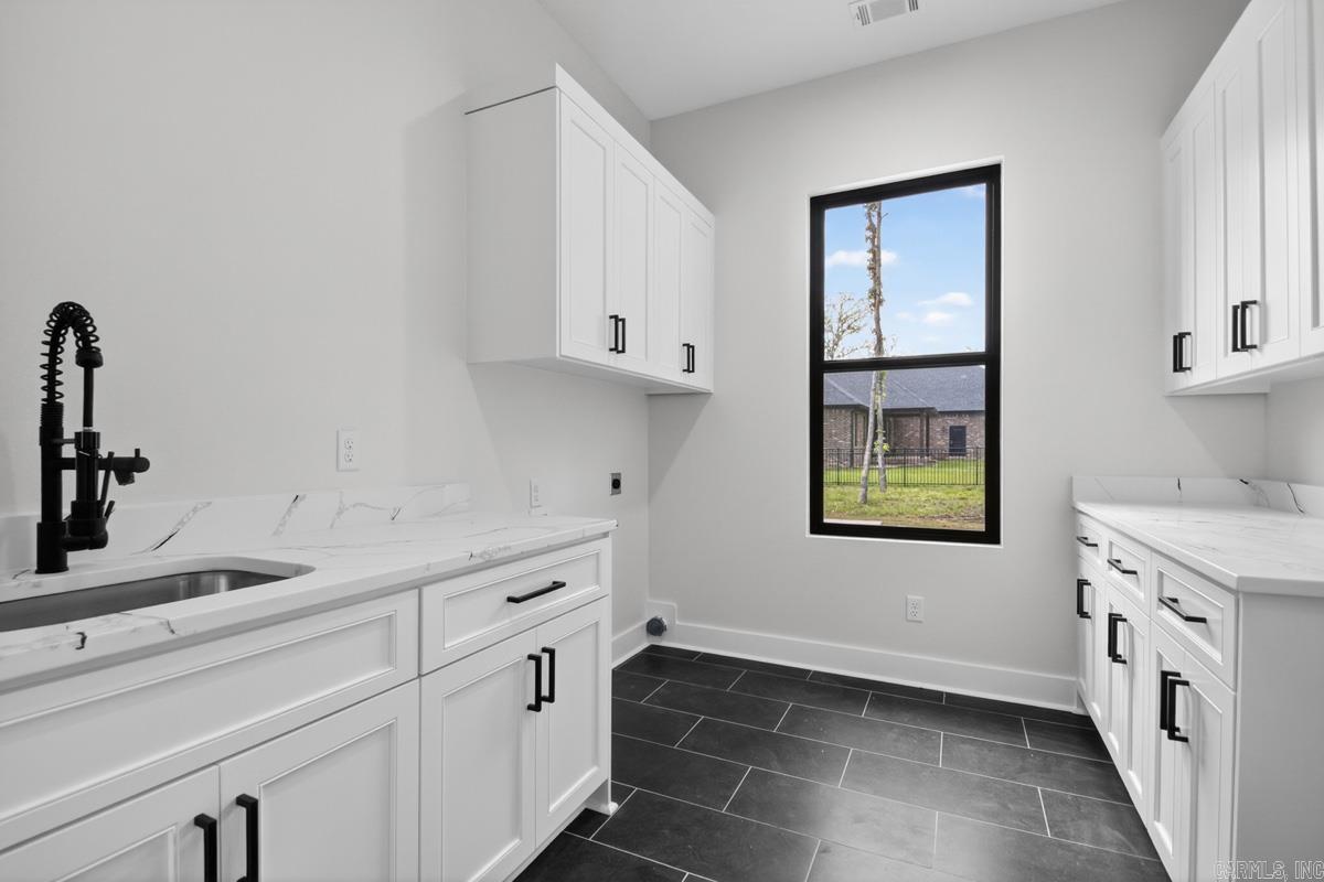 SUNGATE SUBDIVISION - Residential