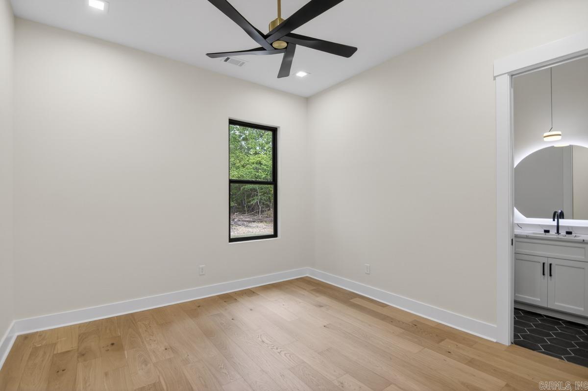 SUNGATE SUBDIVISION - Residential