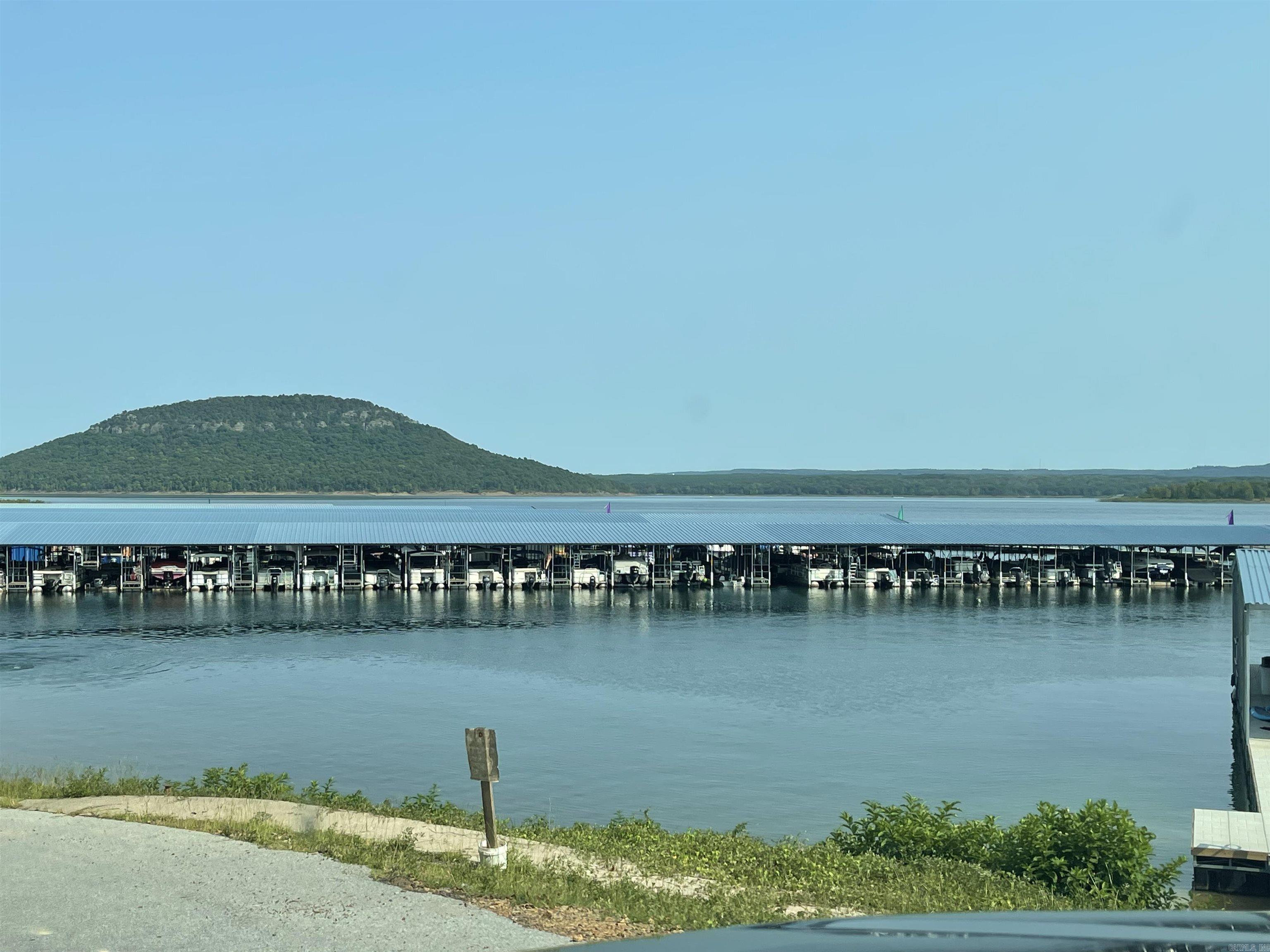 Grand Isle - Land
