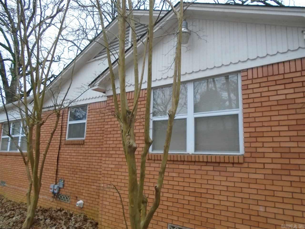 Hamilton & Brack - Residential Lease