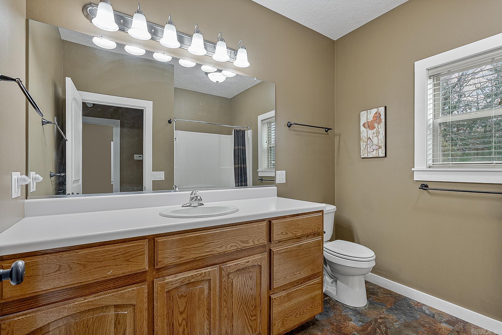 HENDERSON HEIGHTS - Residential