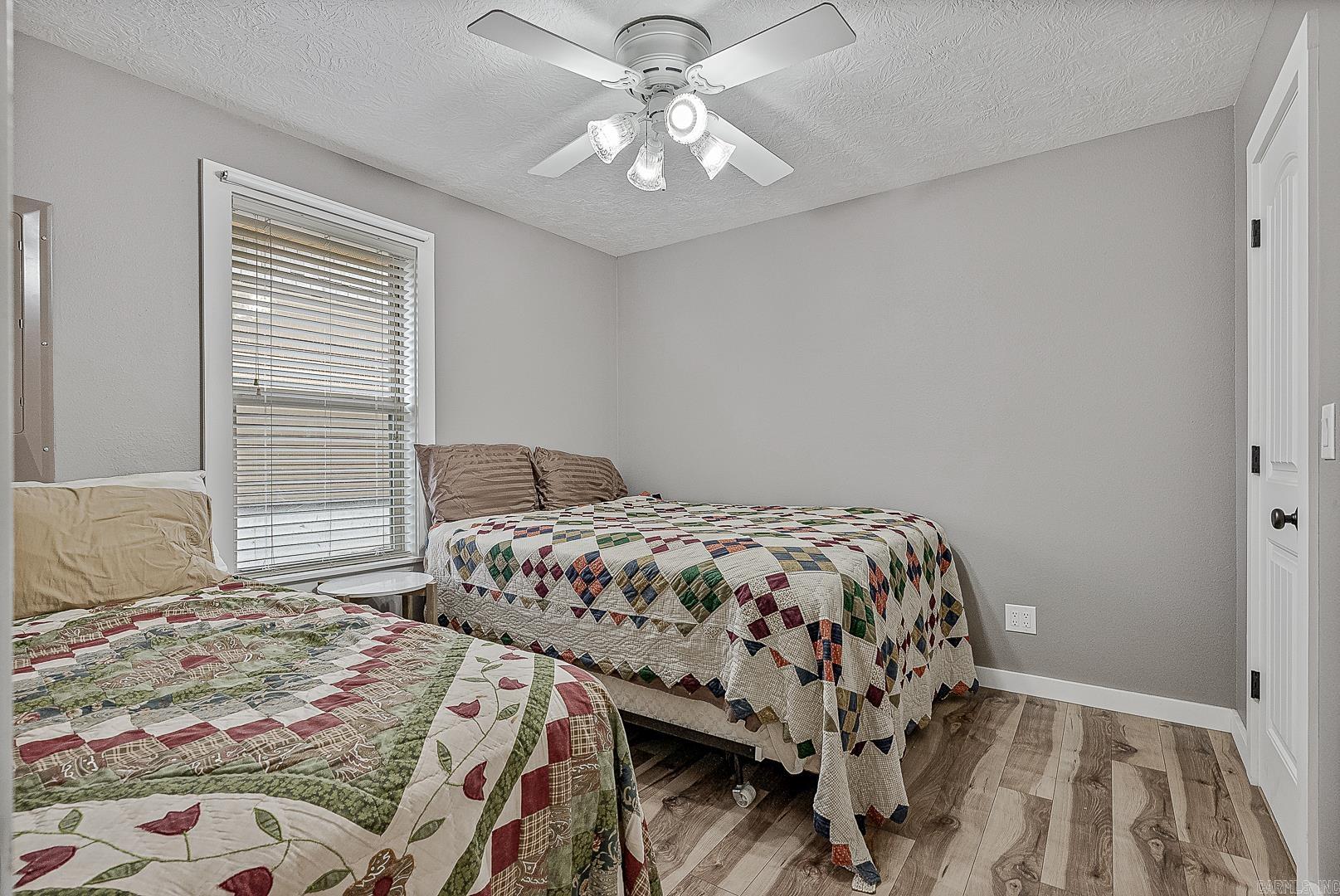 HENDERSON HEIGHTS - Residential