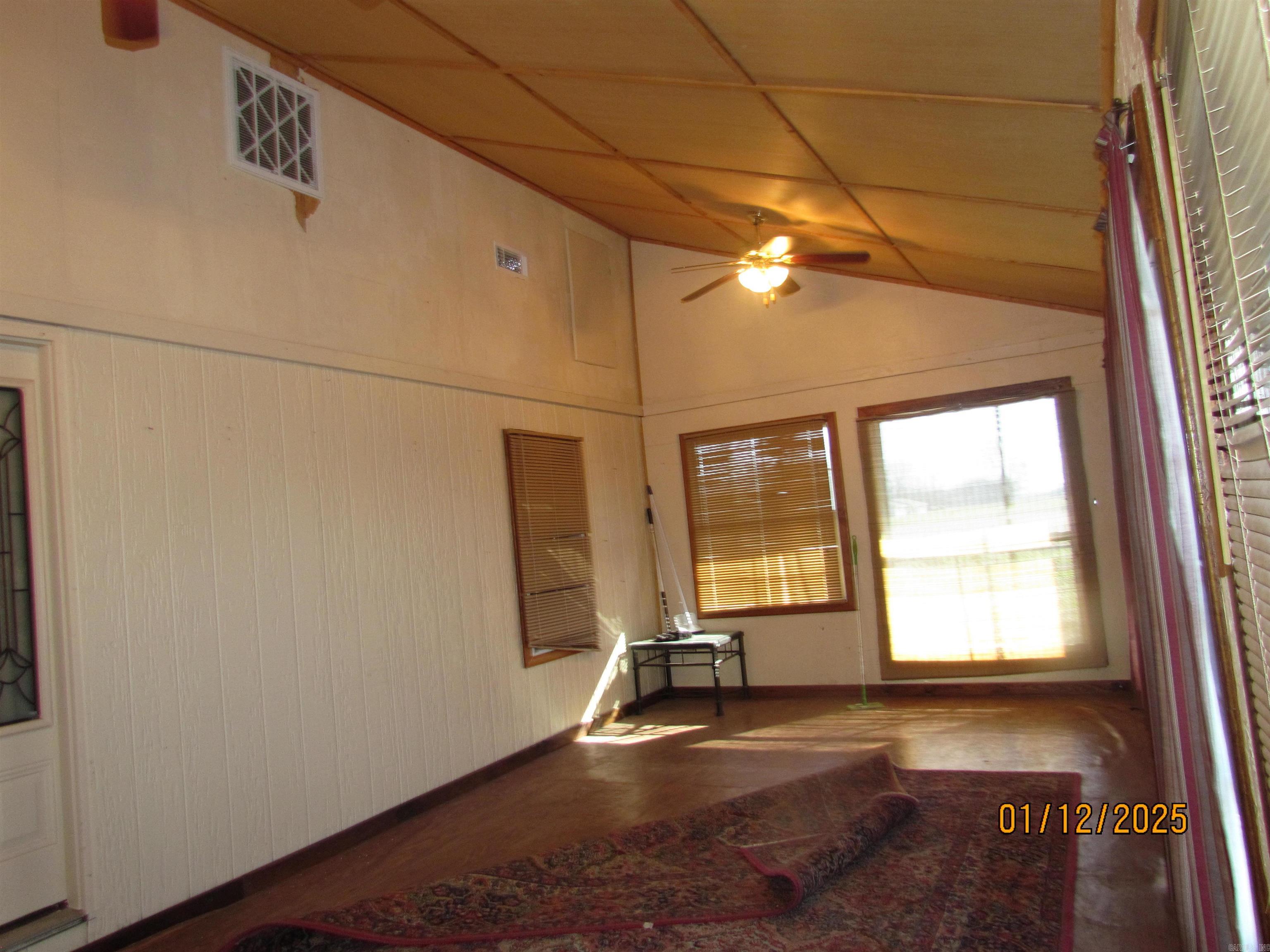 Metes & Bounds - Residential