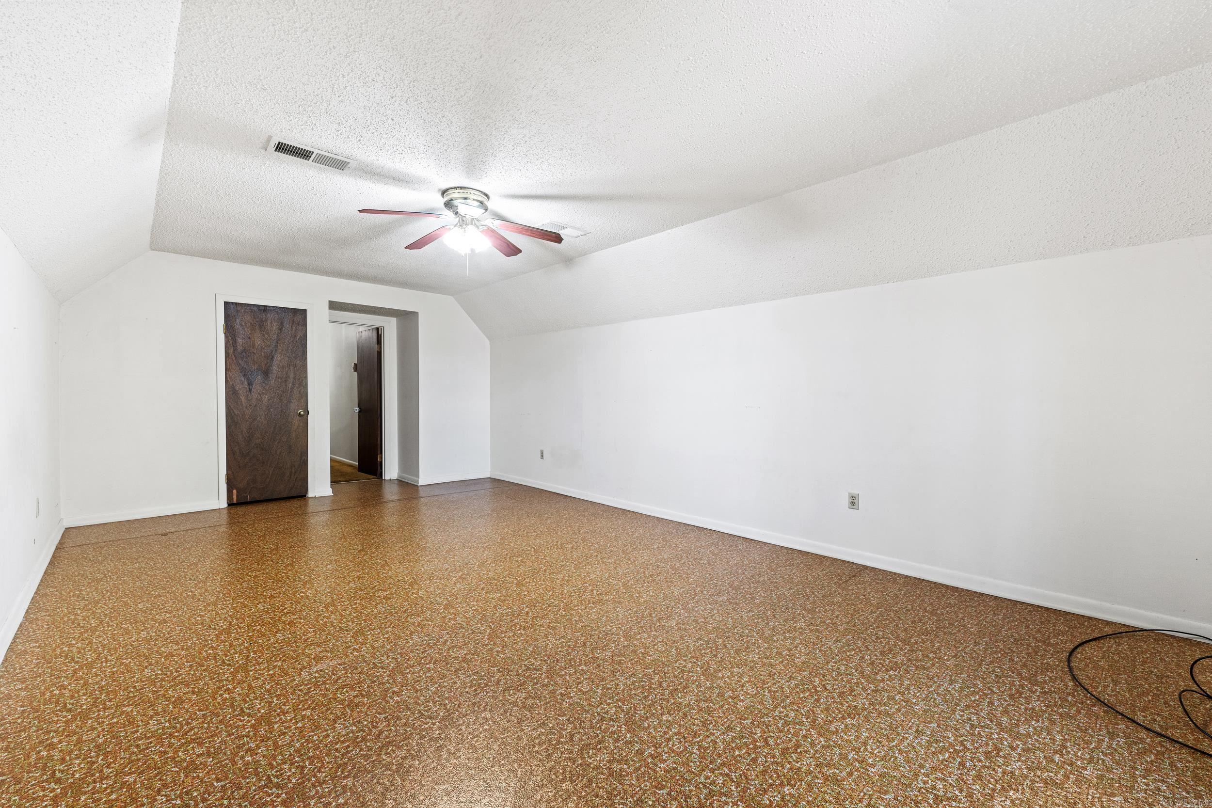 WESTWOOD - Residential