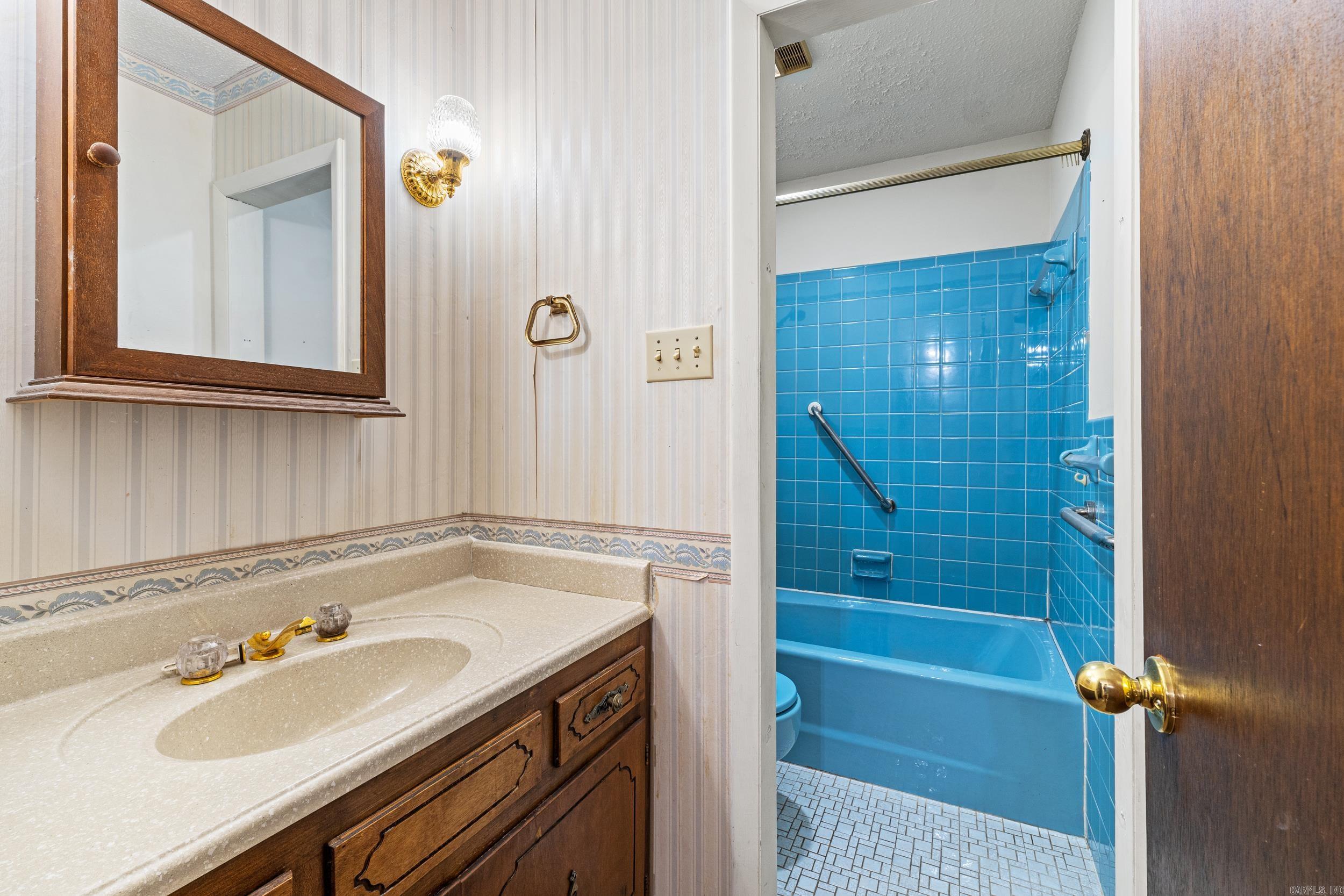 WESTWOOD - Residential