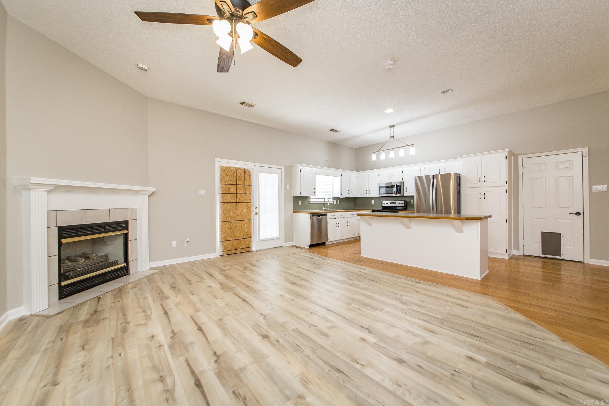 MAGNESS CREEK SUBDIVISION - Residential