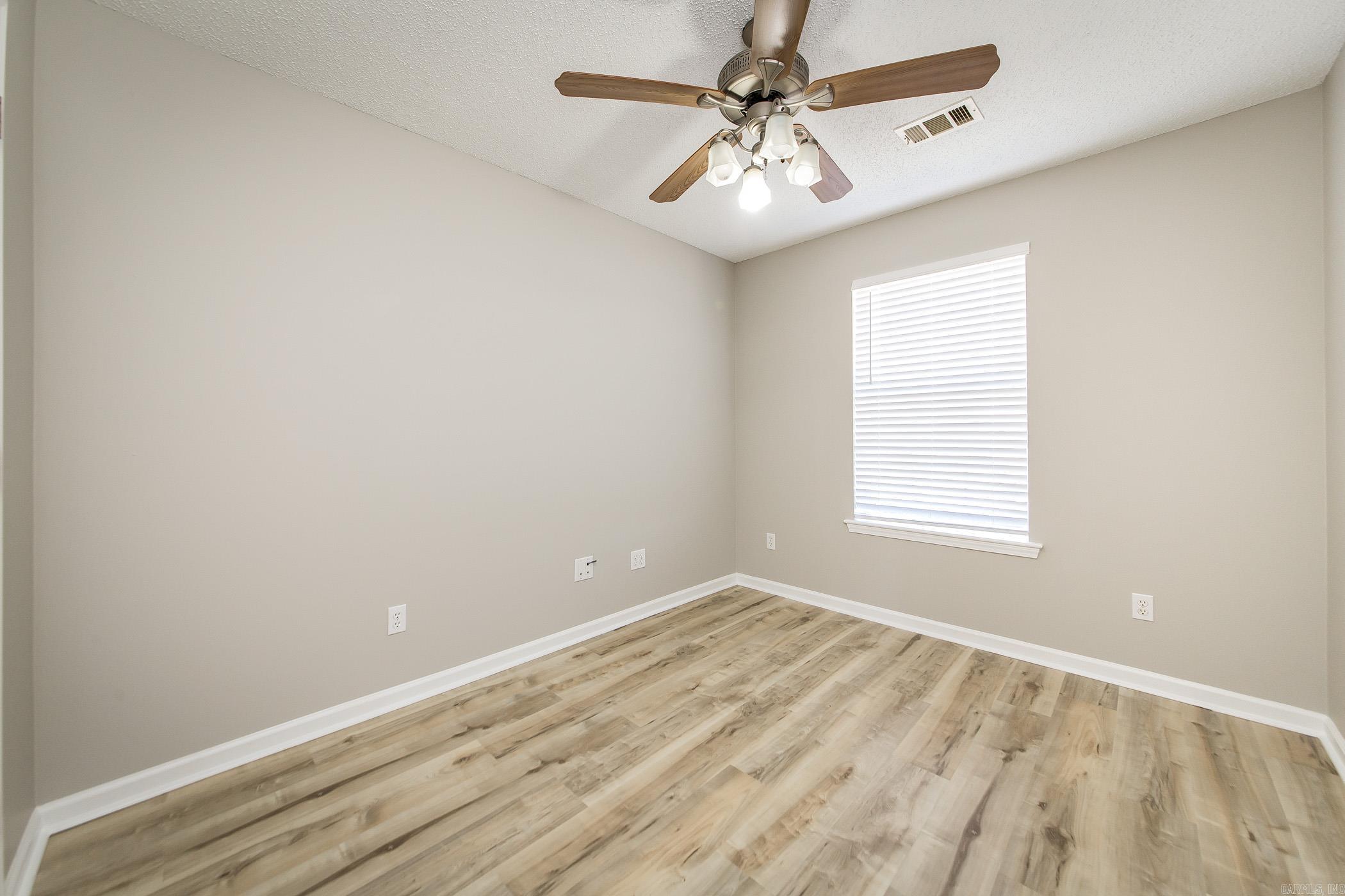 MAGNESS CREEK SUBDIVISION - Residential