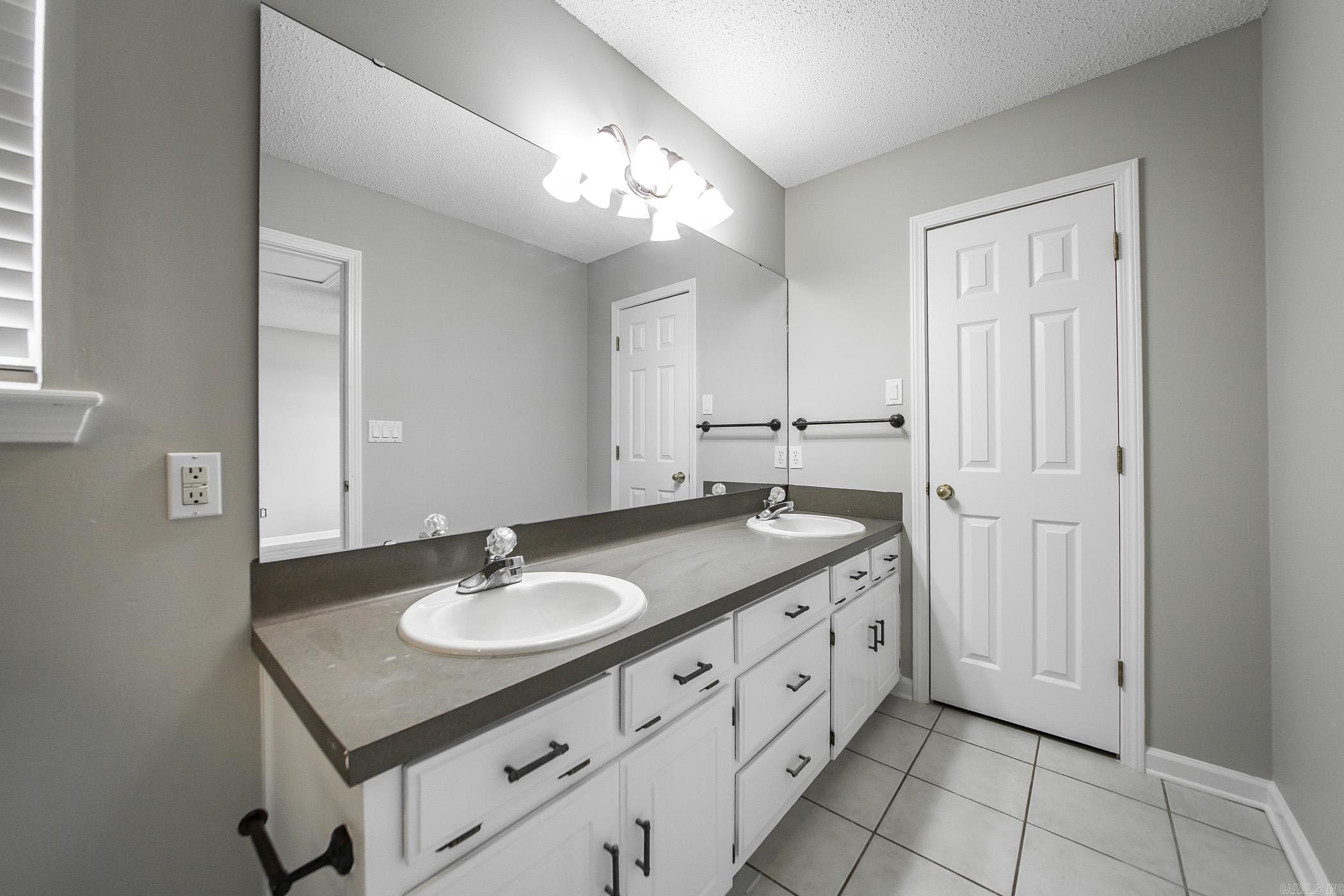 MAGNESS CREEK SUBDIVISION - Residential