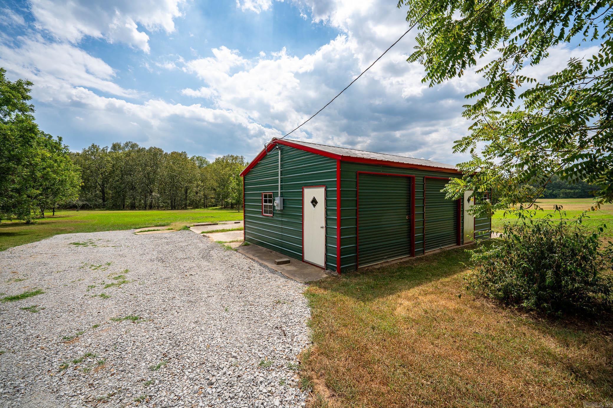 Metes & Bounds - Residential