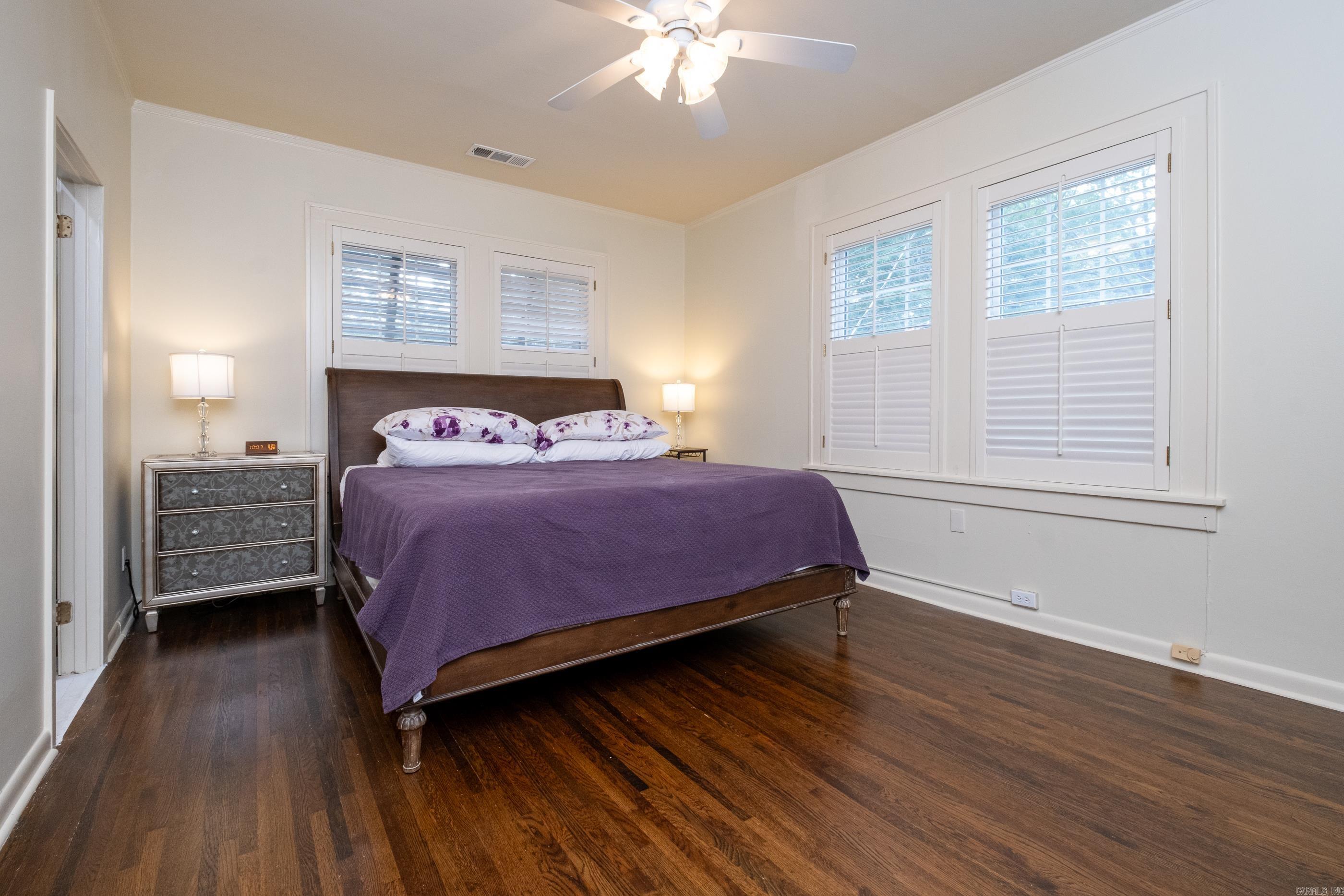 OAKWOOD PLACE - Residential