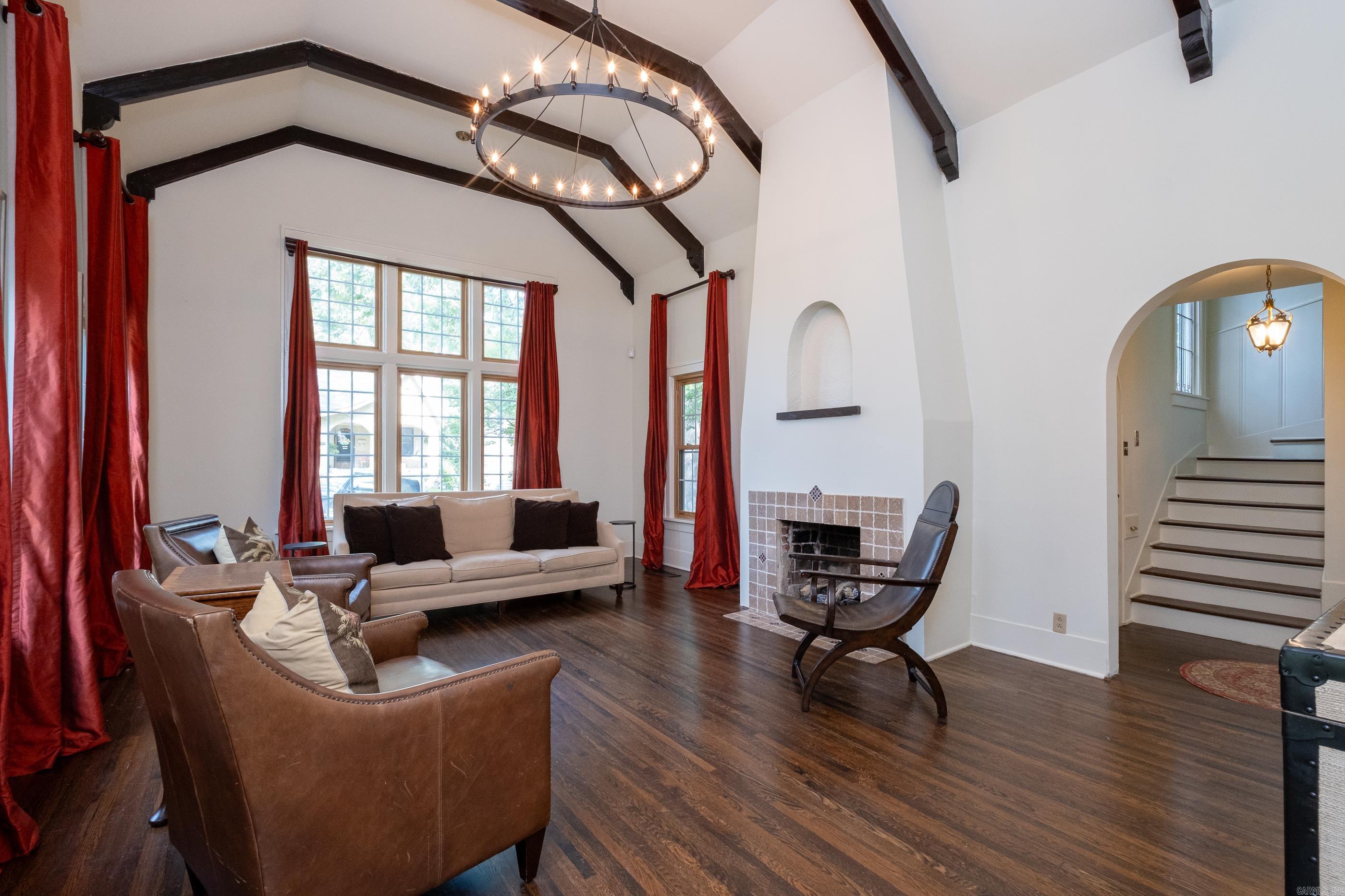 OAKWOOD PLACE - Residential