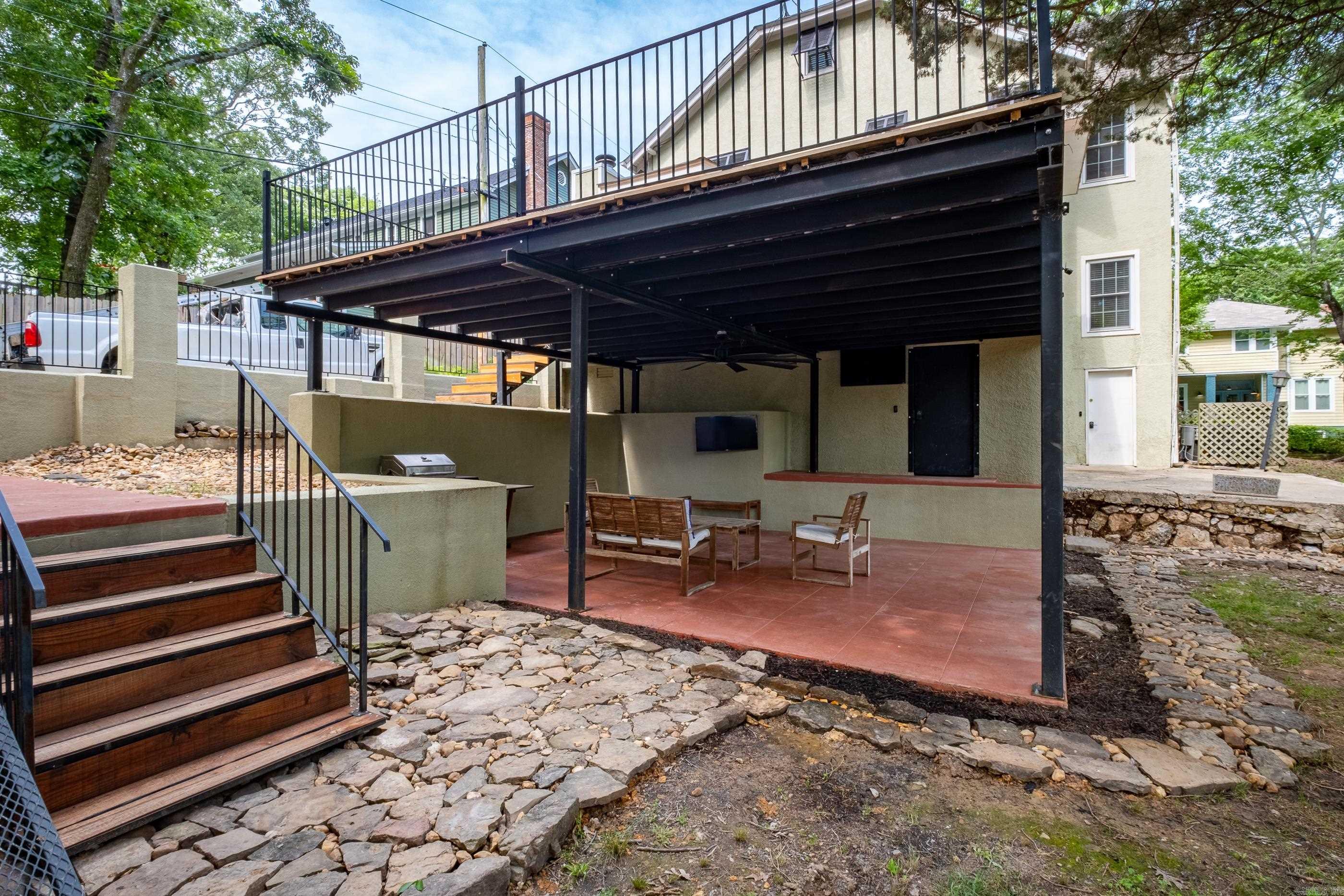 OAKWOOD PLACE - Residential