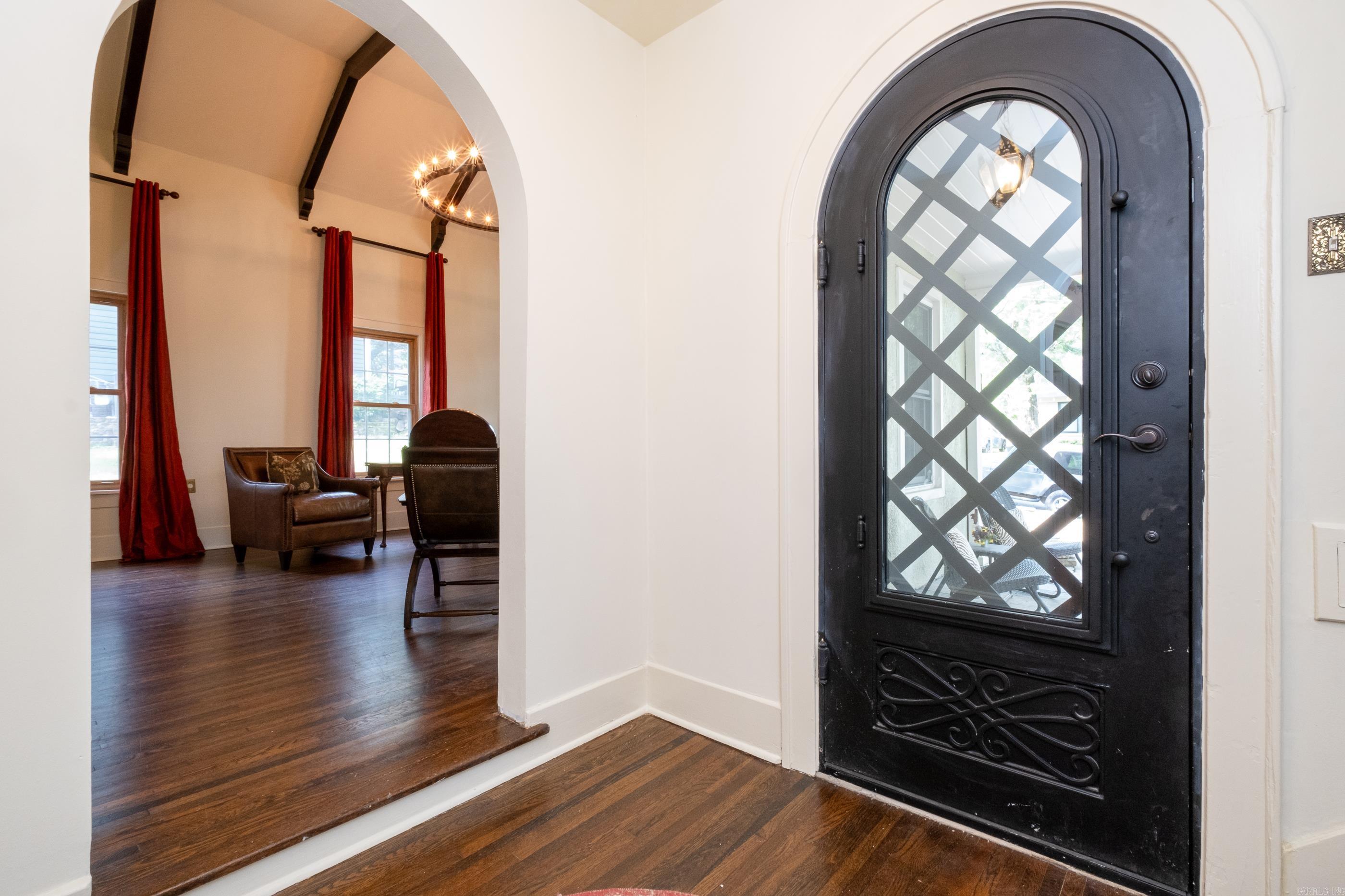 OAKWOOD PLACE - Residential