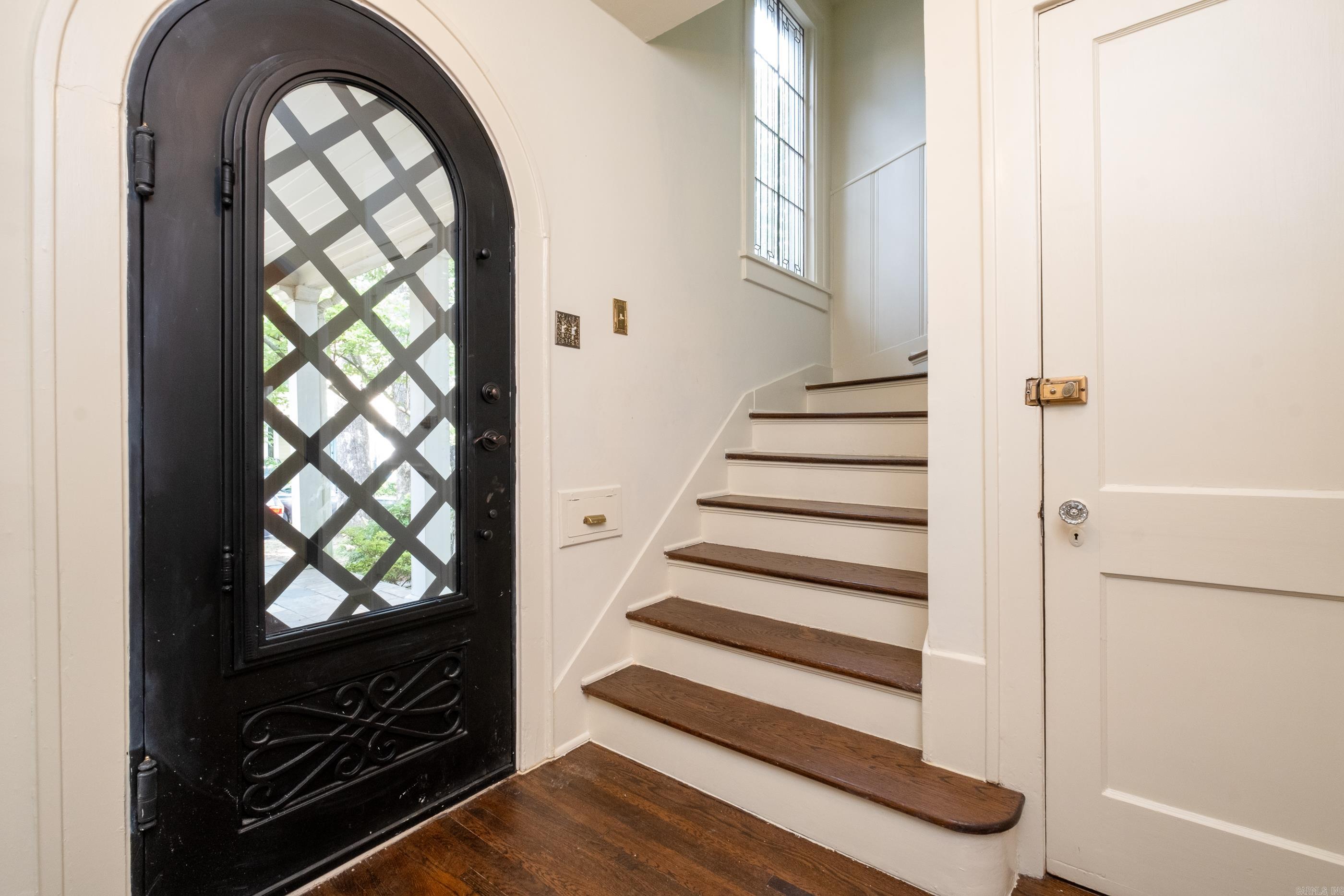 OAKWOOD PLACE - Residential