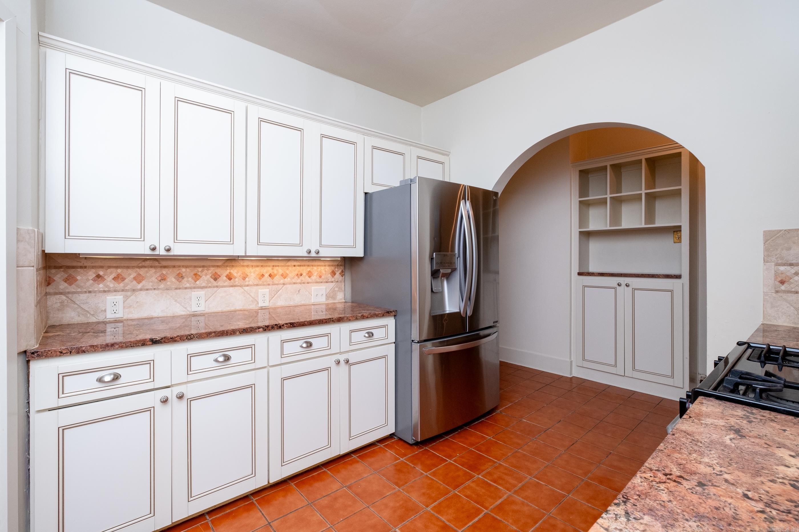 OAKWOOD PLACE - Residential