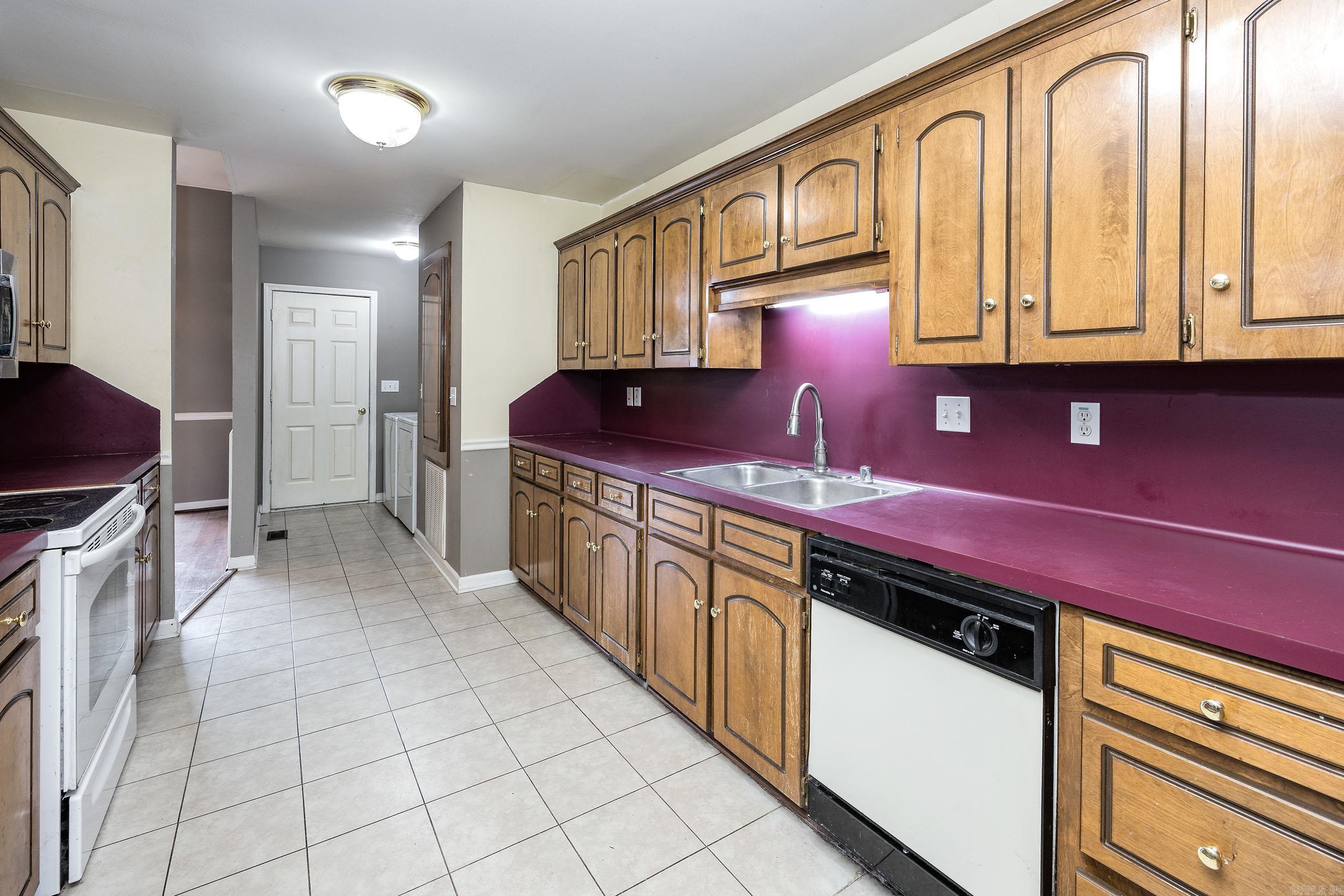 CABOT HIGHLANDS - Residential