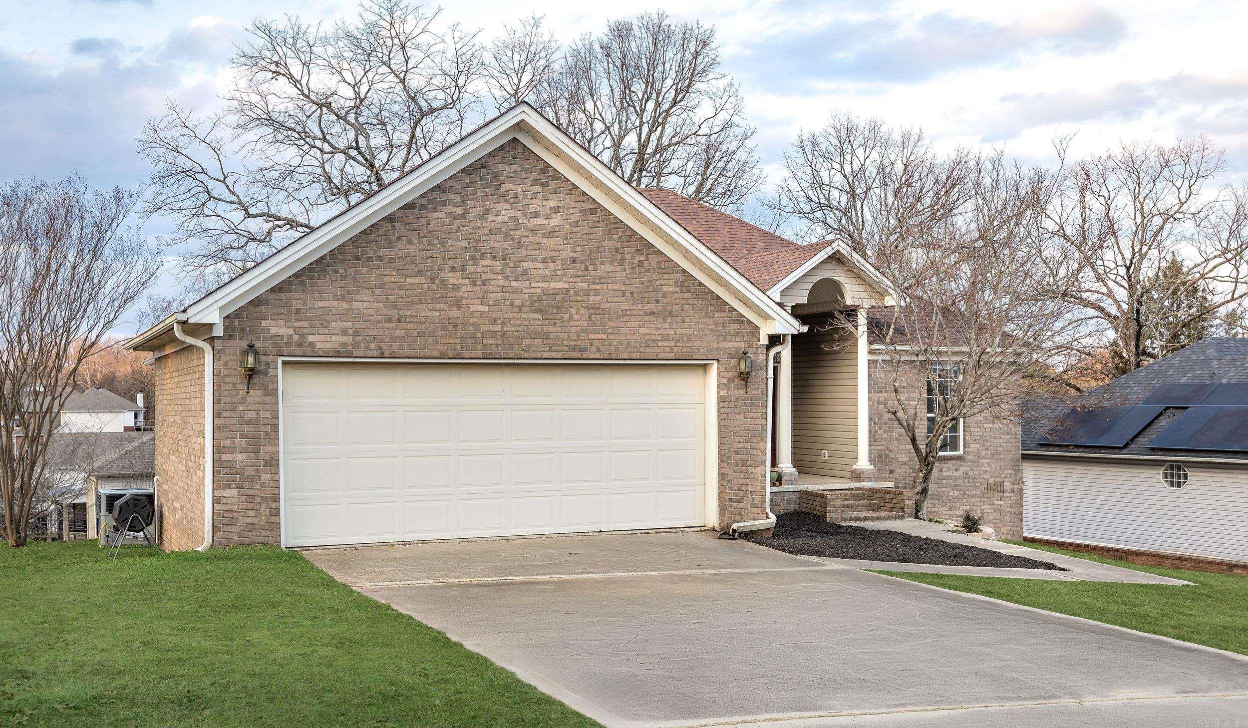 CABOT HIGHLANDS - Residential