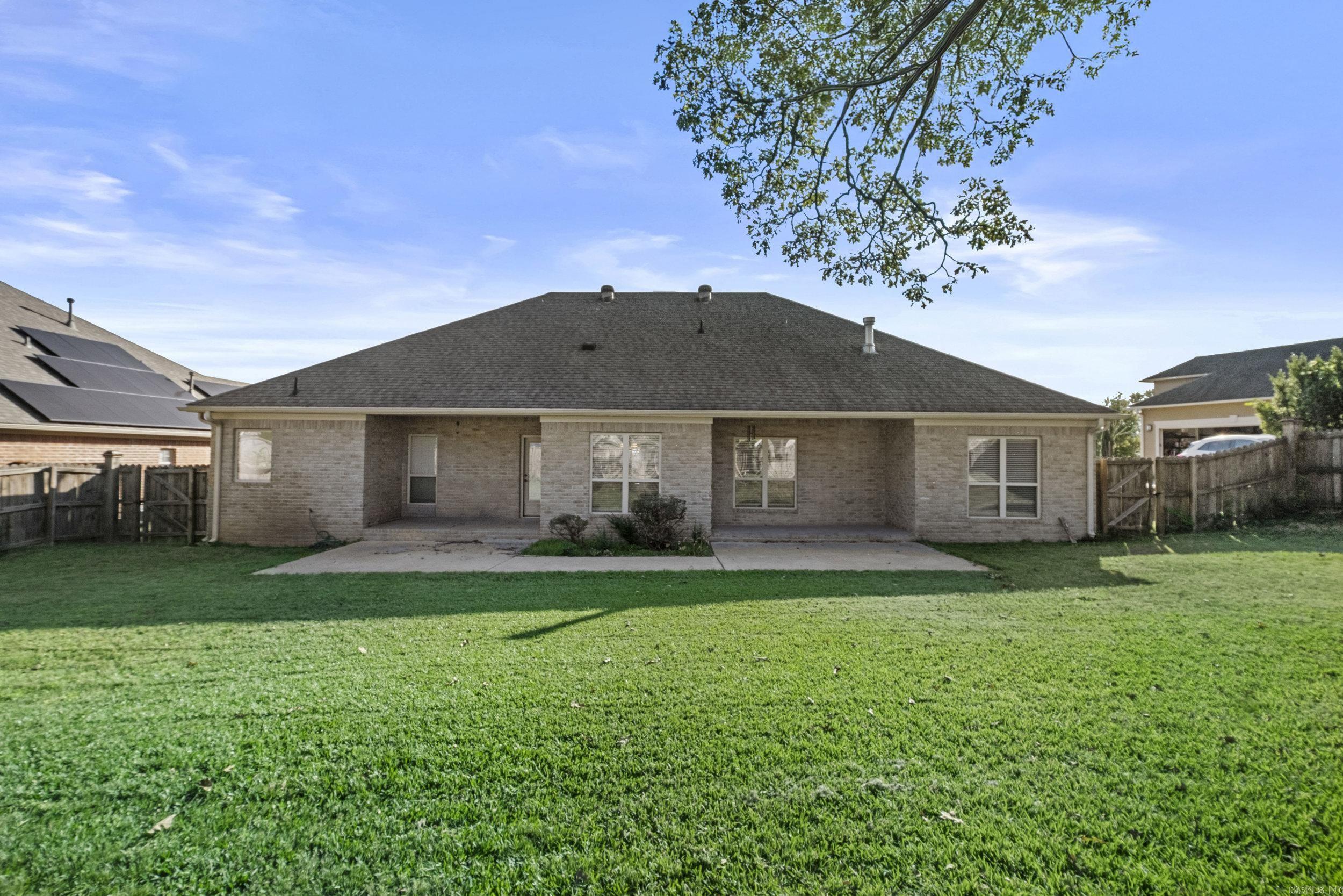 MILLERS CROSSING - Residential