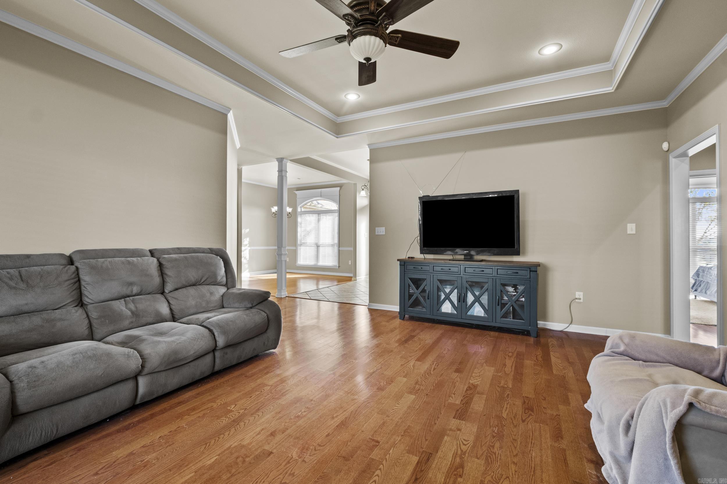 MILLERS CROSSING - Residential