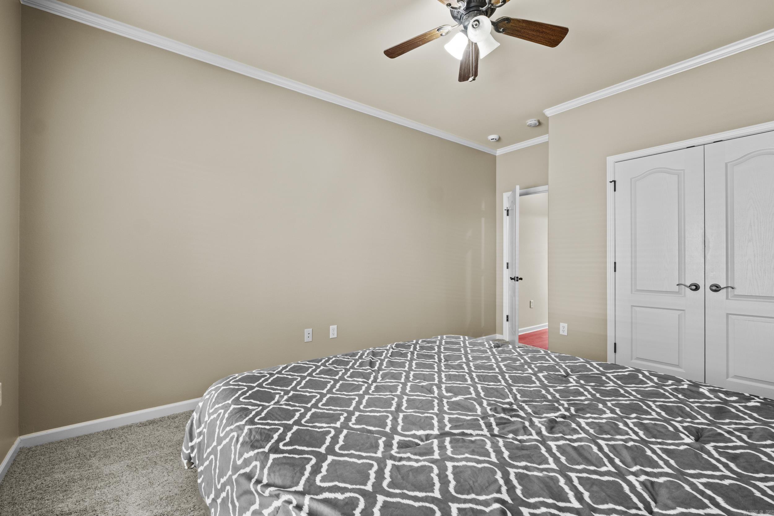 MILLERS CROSSING - Residential