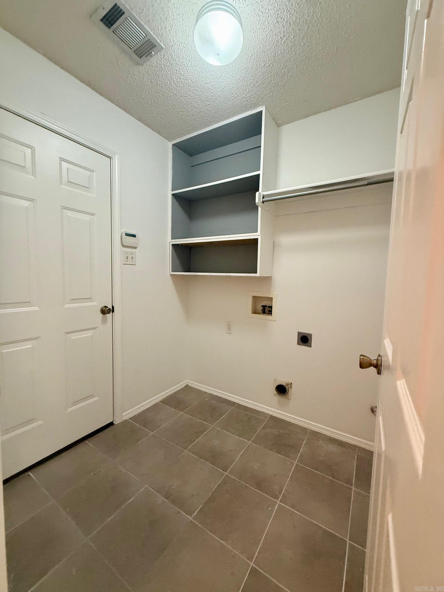 BRYANT MEADOWS - Residential