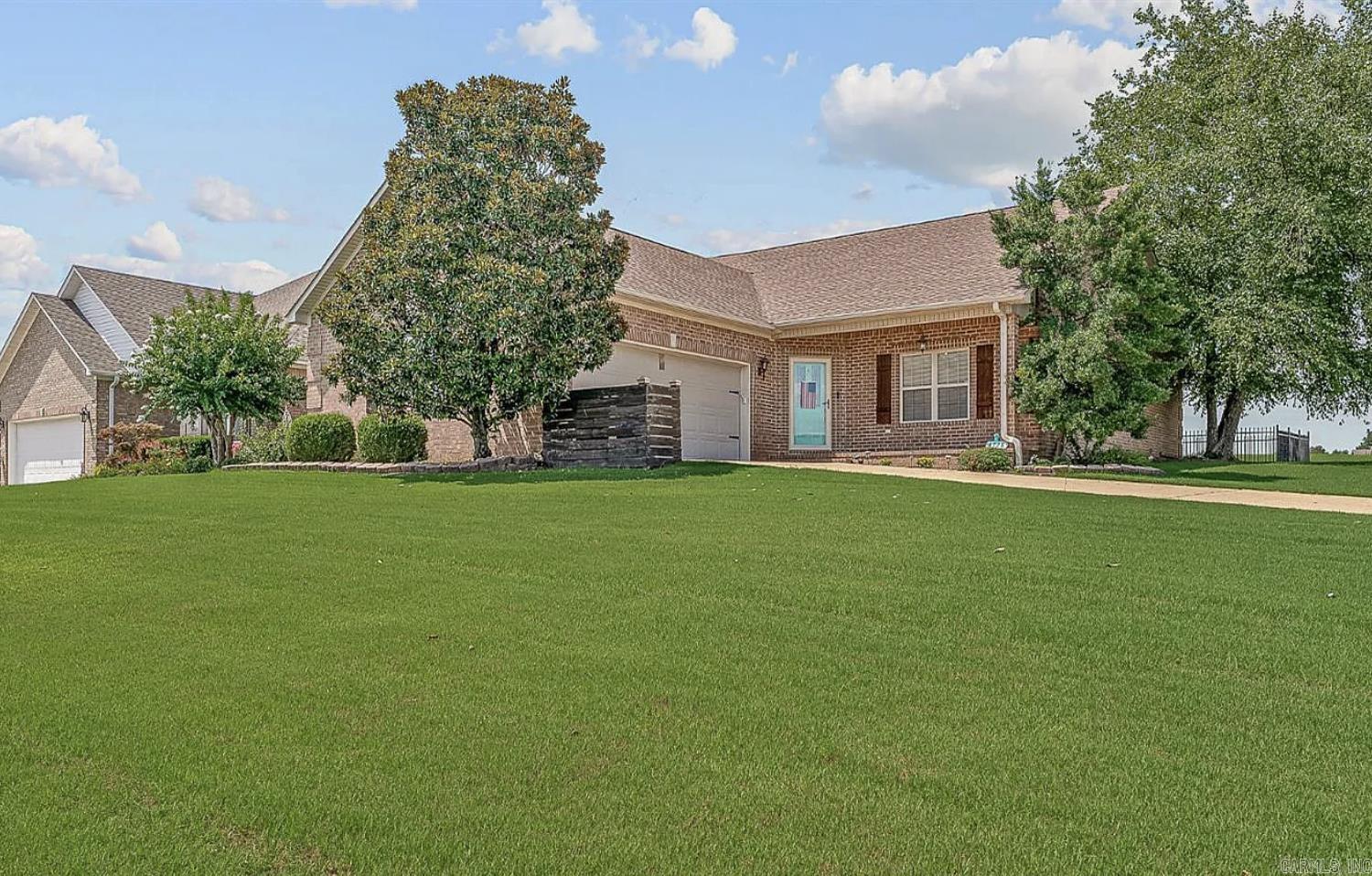 SAGE MEADOWS - Residential