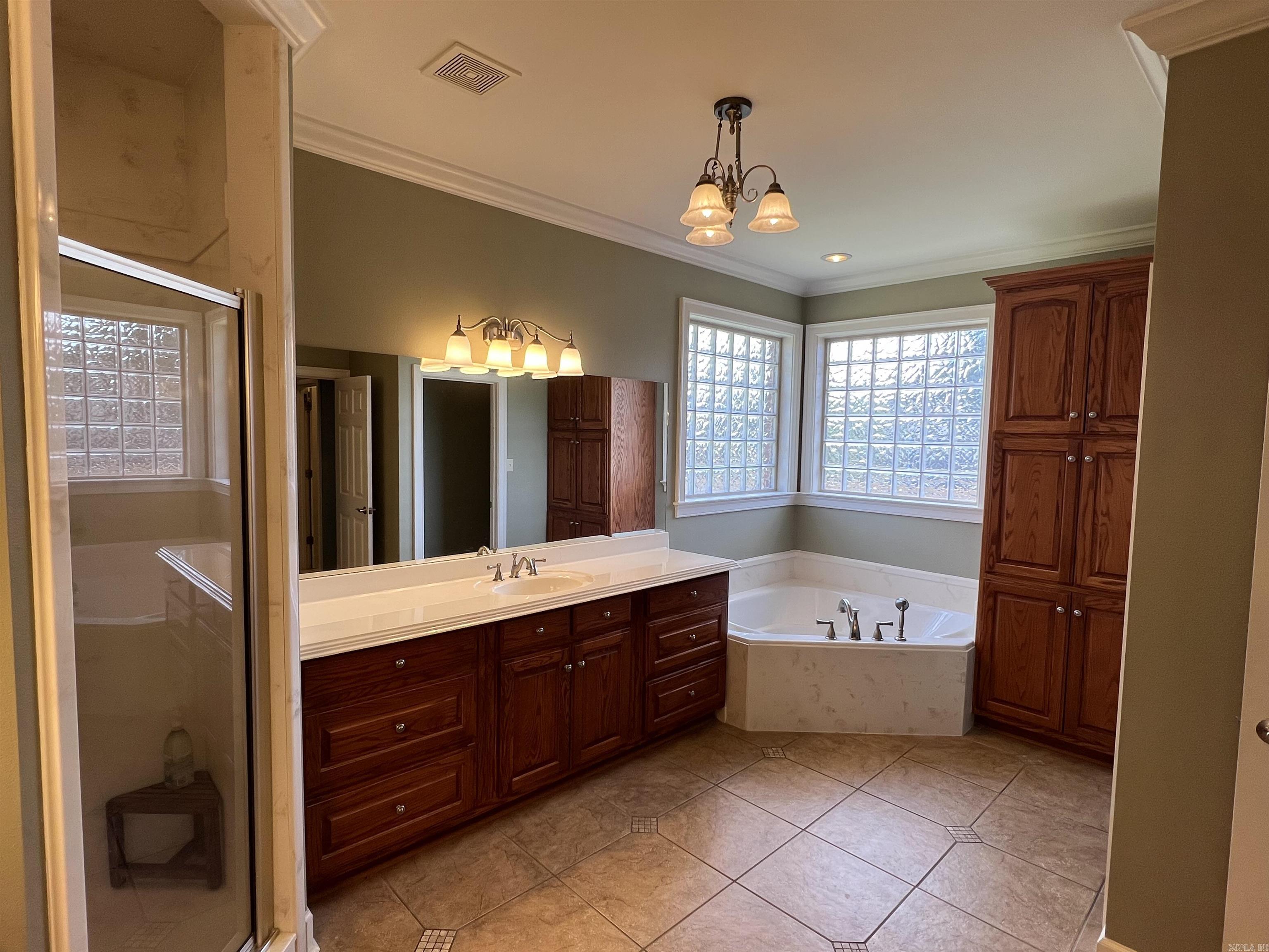 MAUMELLE VALLEY ESTATES - Residential