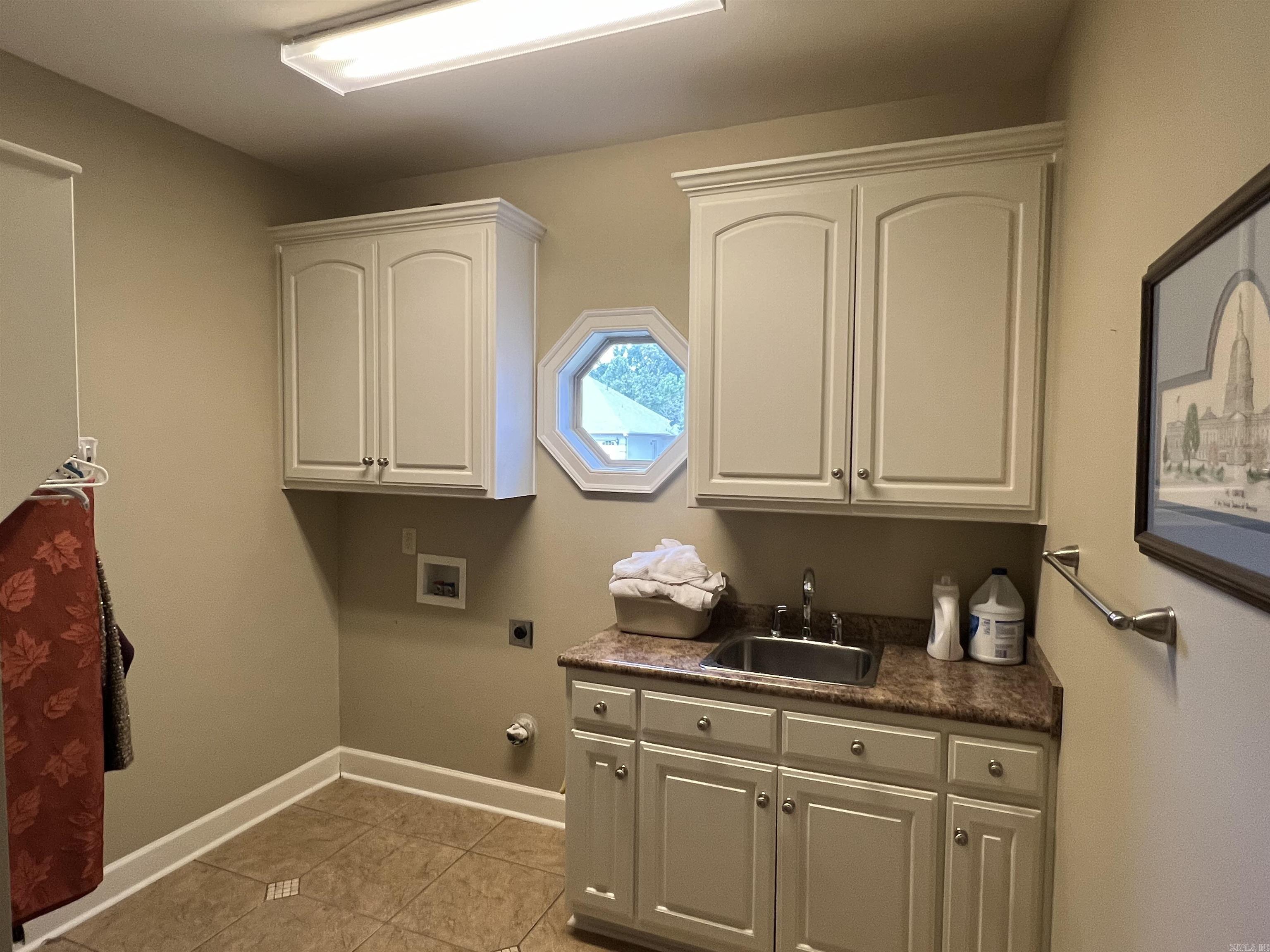 MAUMELLE VALLEY ESTATES - Residential