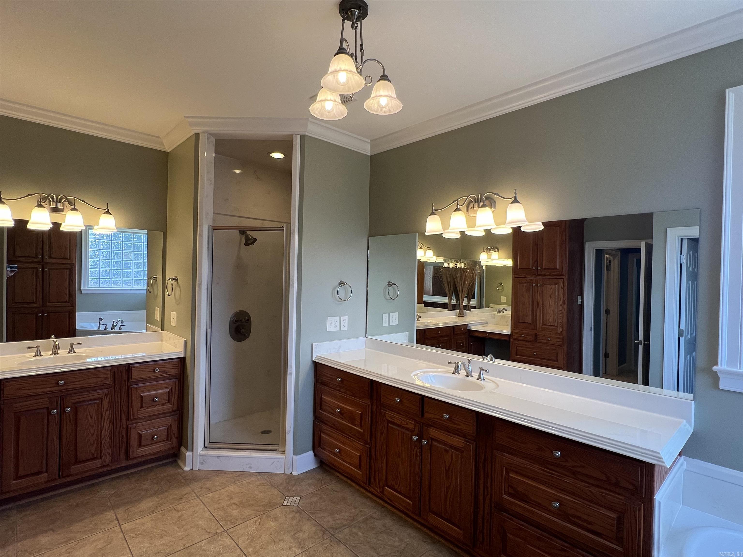 MAUMELLE VALLEY ESTATES - Residential