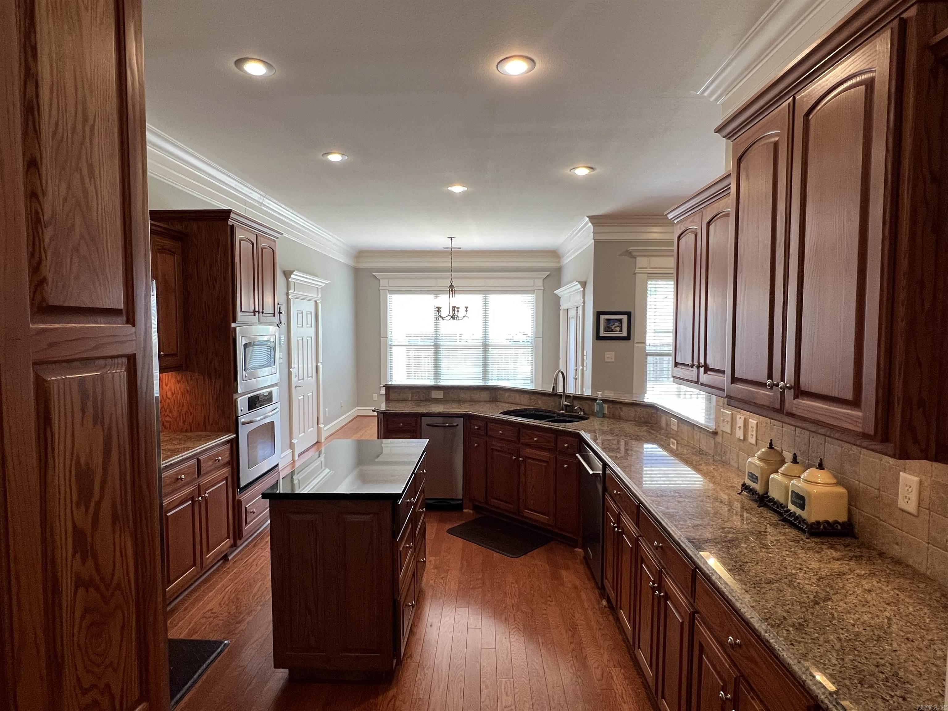 MAUMELLE VALLEY ESTATES - Residential