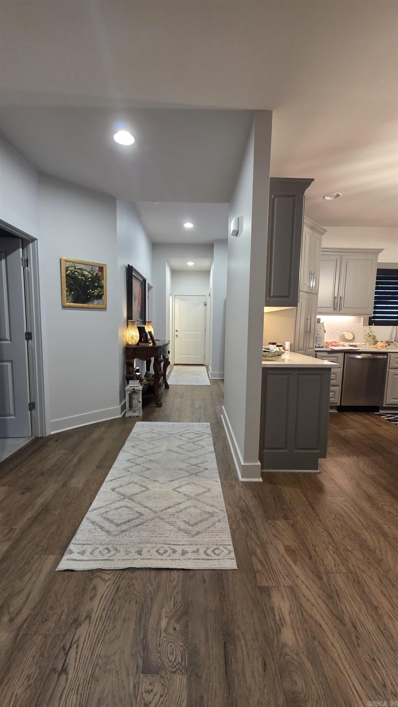 GIBRALTER HGTS - Residential