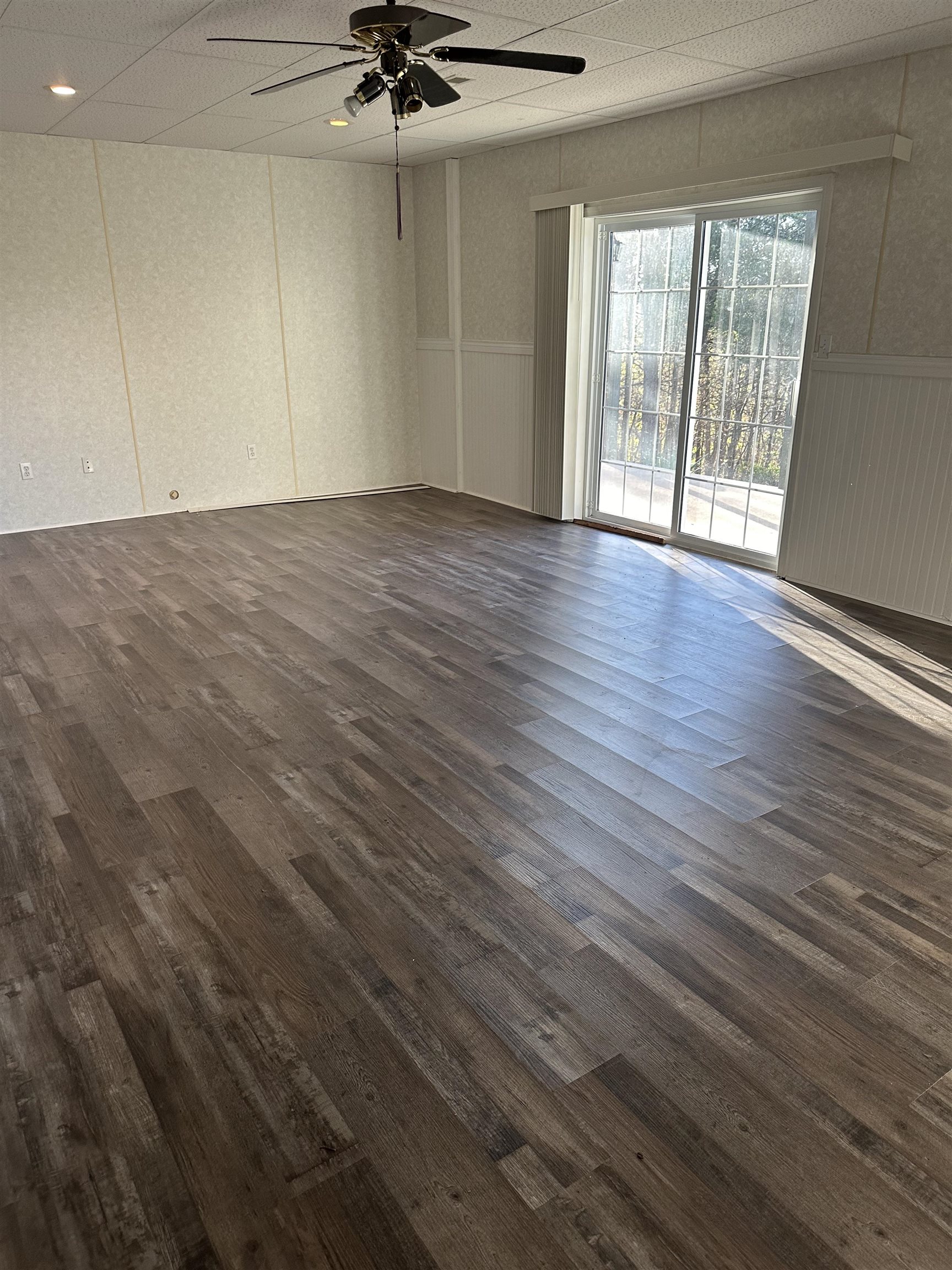 Dakota Second - Residential