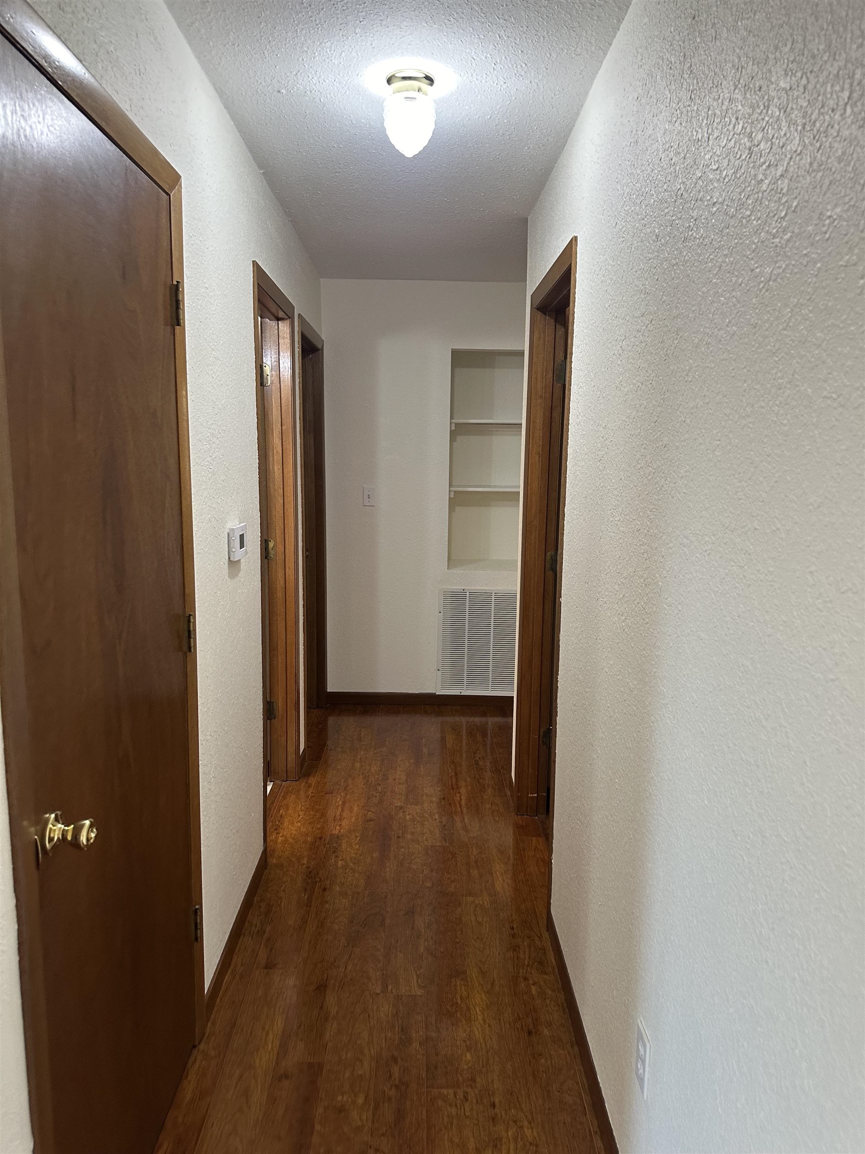 Dakota Second - Residential