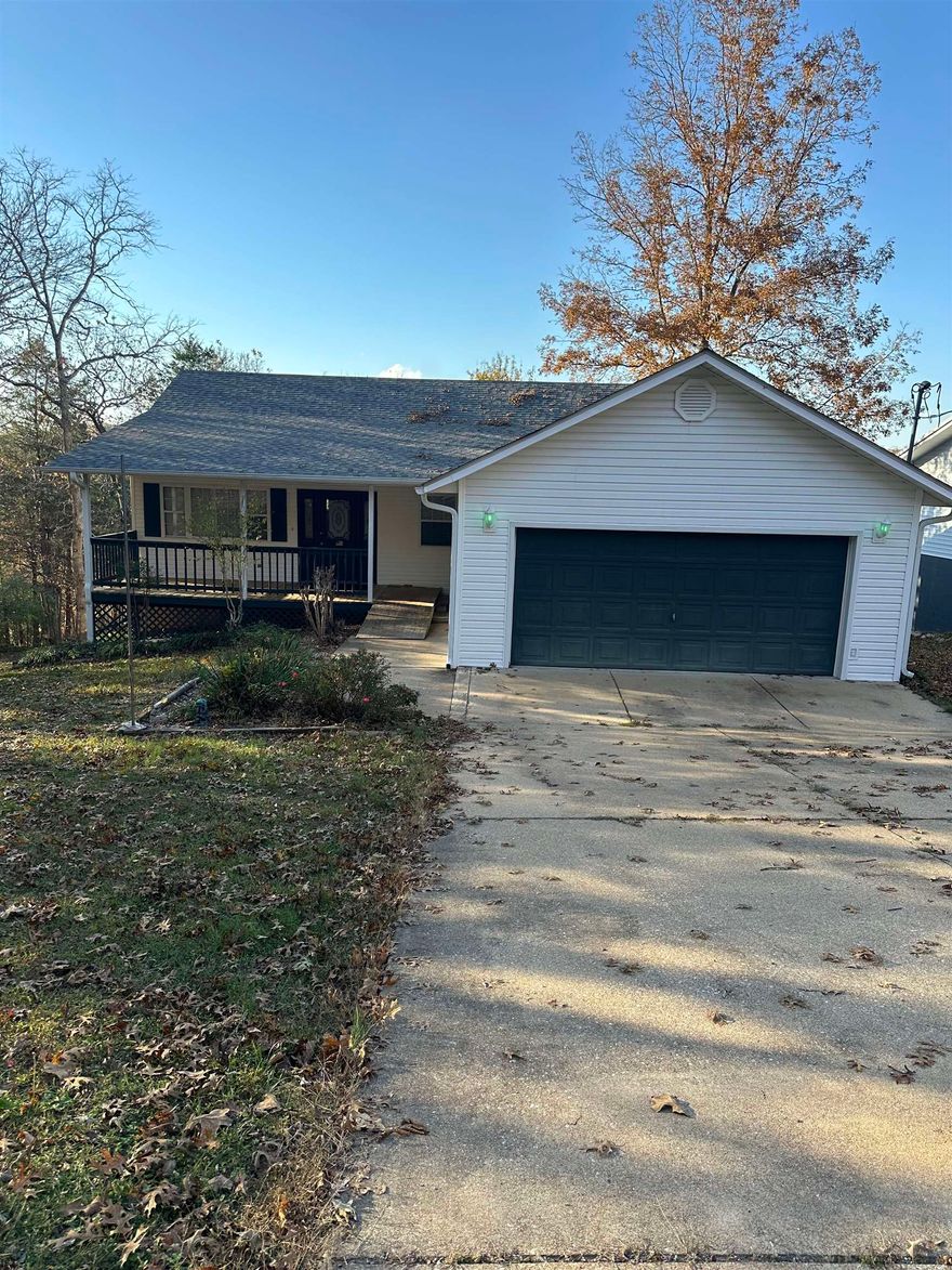 Welcome to the market this amazing riverfront home!! Located on the banks of the South Fork River, running through the heart of Cherokee Village. This home has a great view with a path to the water!!! Inside the home is plenty of storage, three bedrooms, and a large shop for most hobbies. Also an additional room for an office or extra bedroom. The large deck on the back is perfect to look at the horizon or to watch the river below!!!! Give us a call today to set up a tour of this great property!!!!