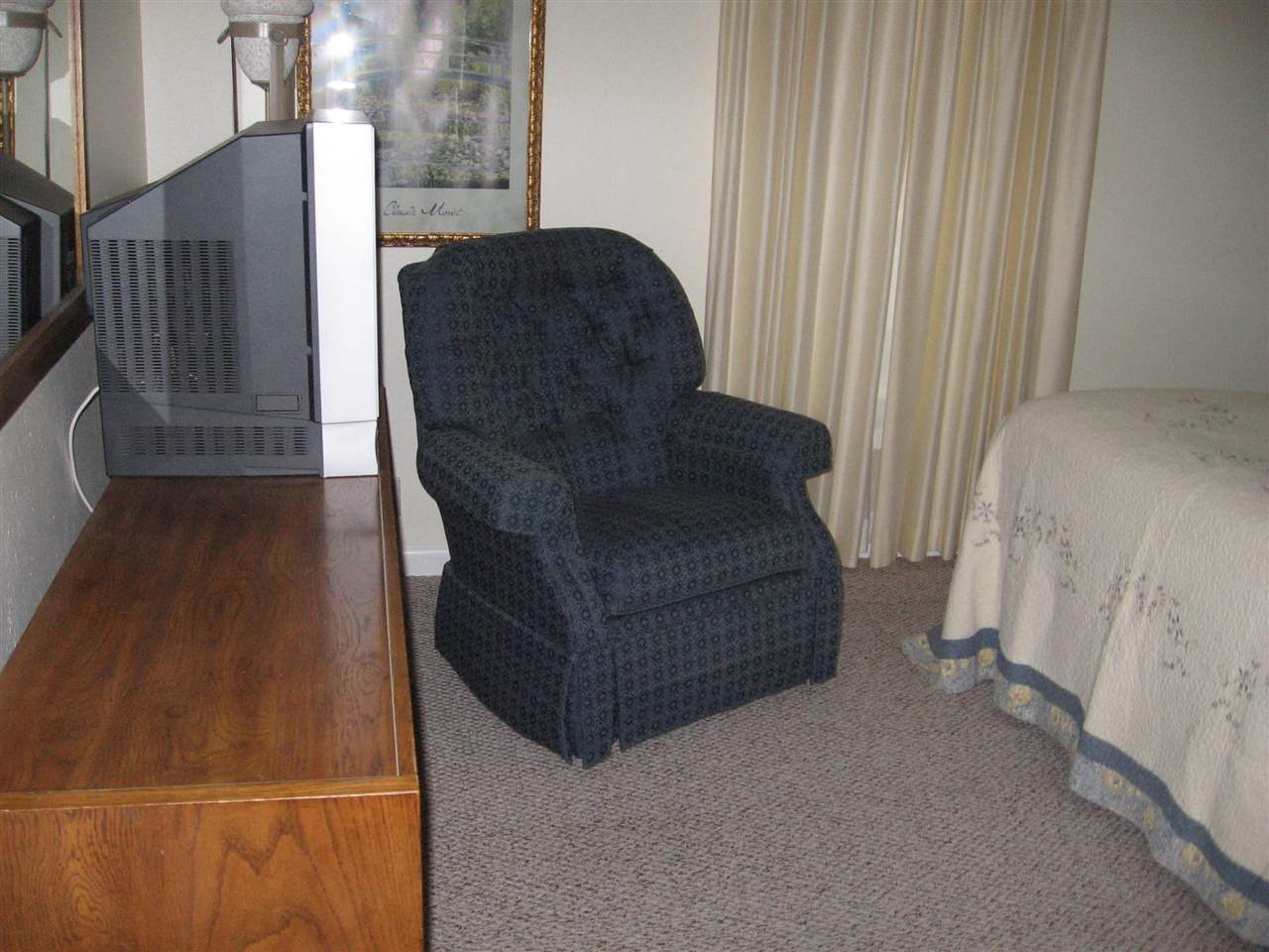 Coronado Courts - Residential