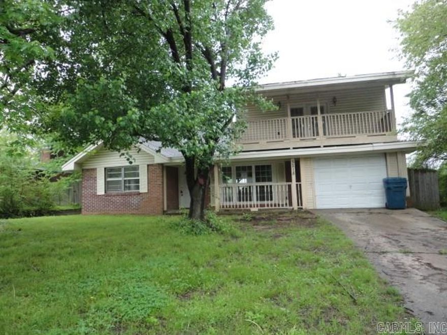 HUD Owned Property: Case # 031-368222. HUD Homes are sold AS-IS, Where Is, with no representations, warranties or disclosures. Ask your agent for more details and submit offers on www.hudhomestore.com. Managed by www.mmrem.com. FHA Financing: IN (Insured) Deed conveyed by Special Warranty Deed or its equivalent. See agent remarks for additional information – Get ready to move right in to this 3 bedroom, 3 bathroom home with 2,013 sqft and garage.