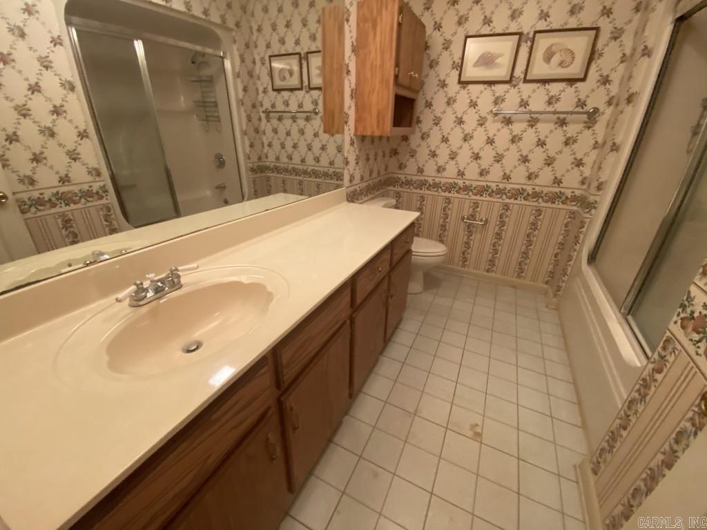 Canal Gardens - Residential