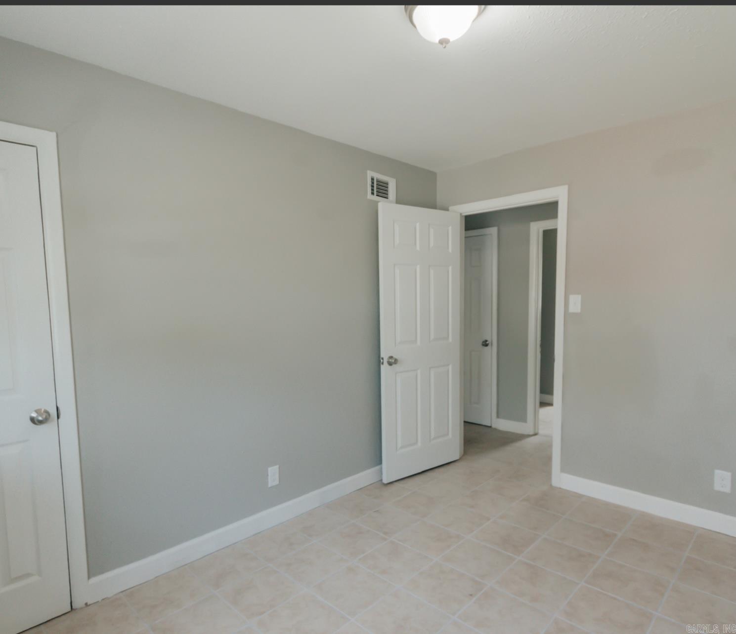 Cloverdale #1 - Residential Lease