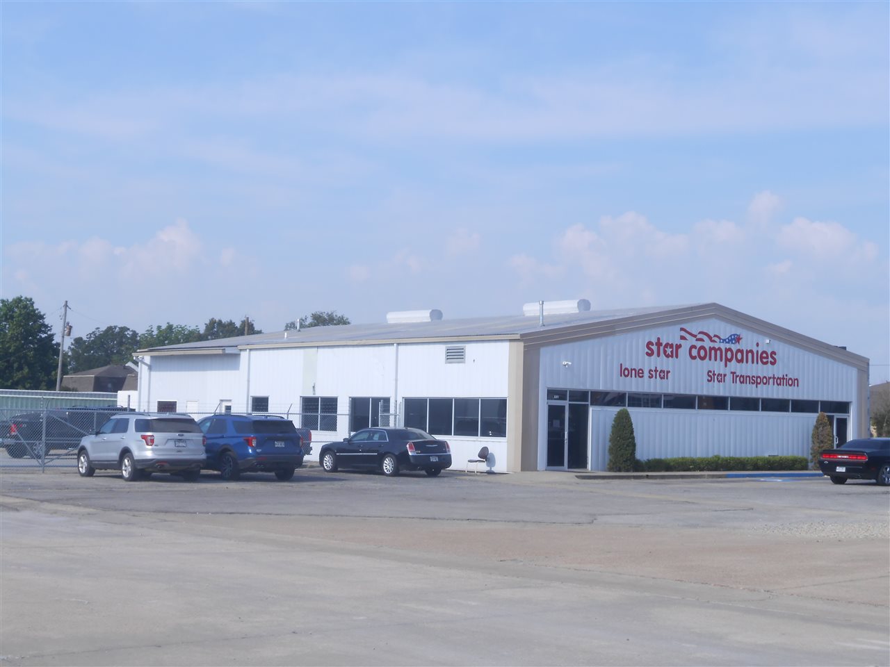 4800 sq ft office building that sits on 1.43 acres across from Mall at Turtle Creek. 2.11 acre lot behind ready to build on. 4.23 acres all together, will not subdivide