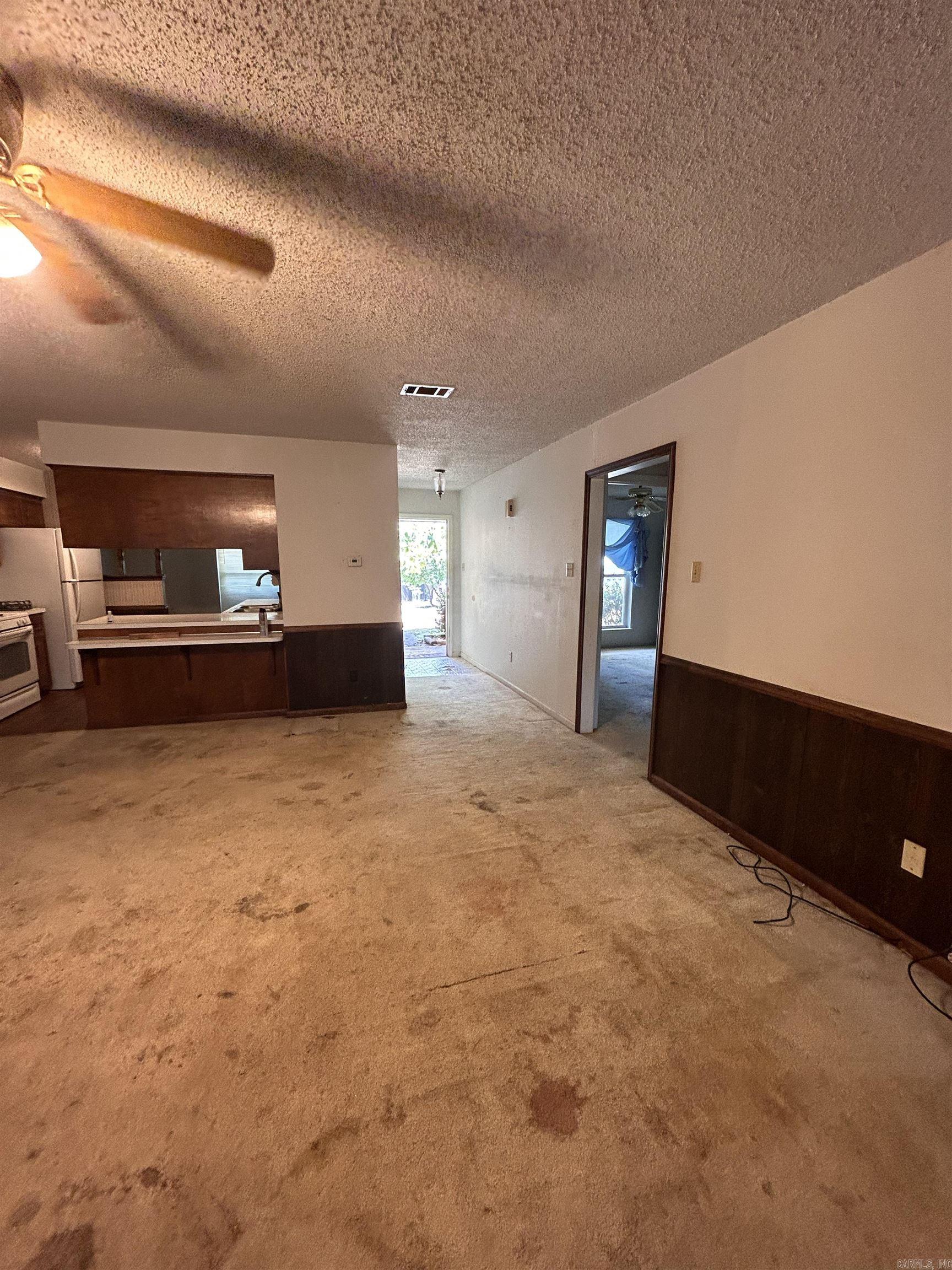 Springhill Manor West - Residential