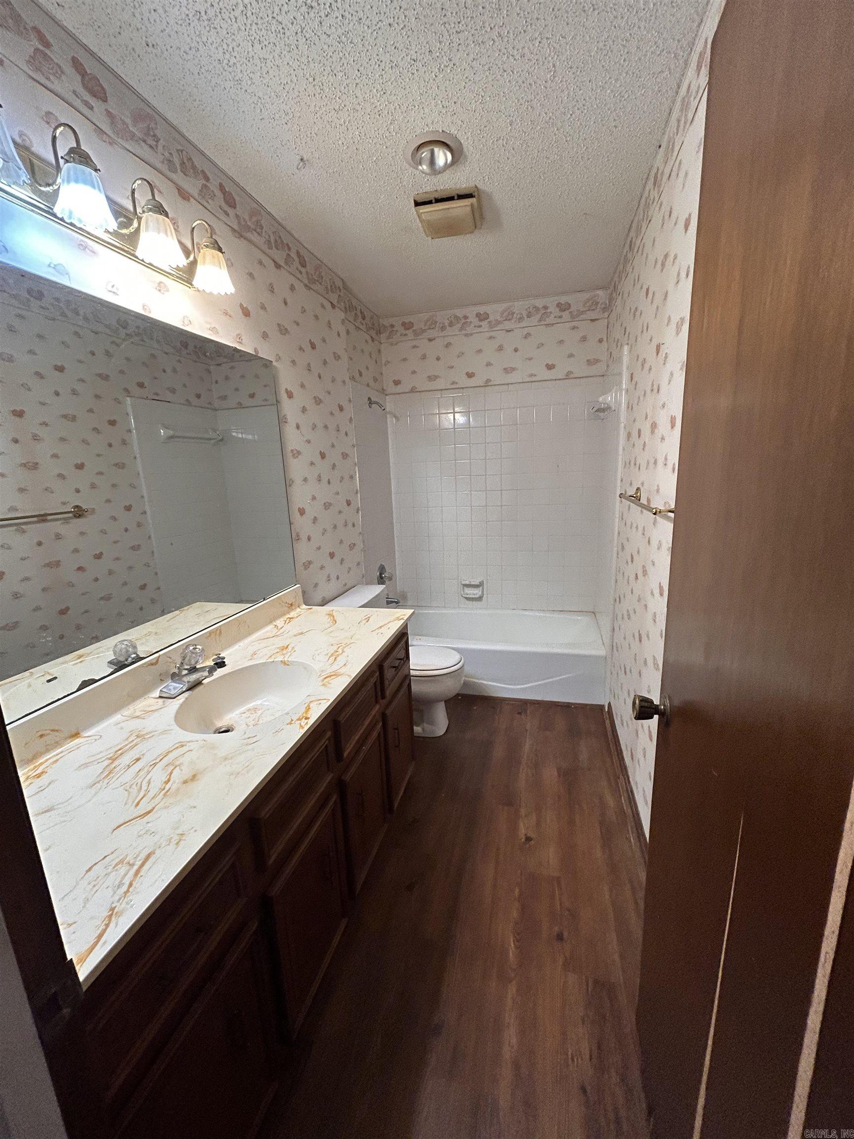 Springhill Manor West - Residential