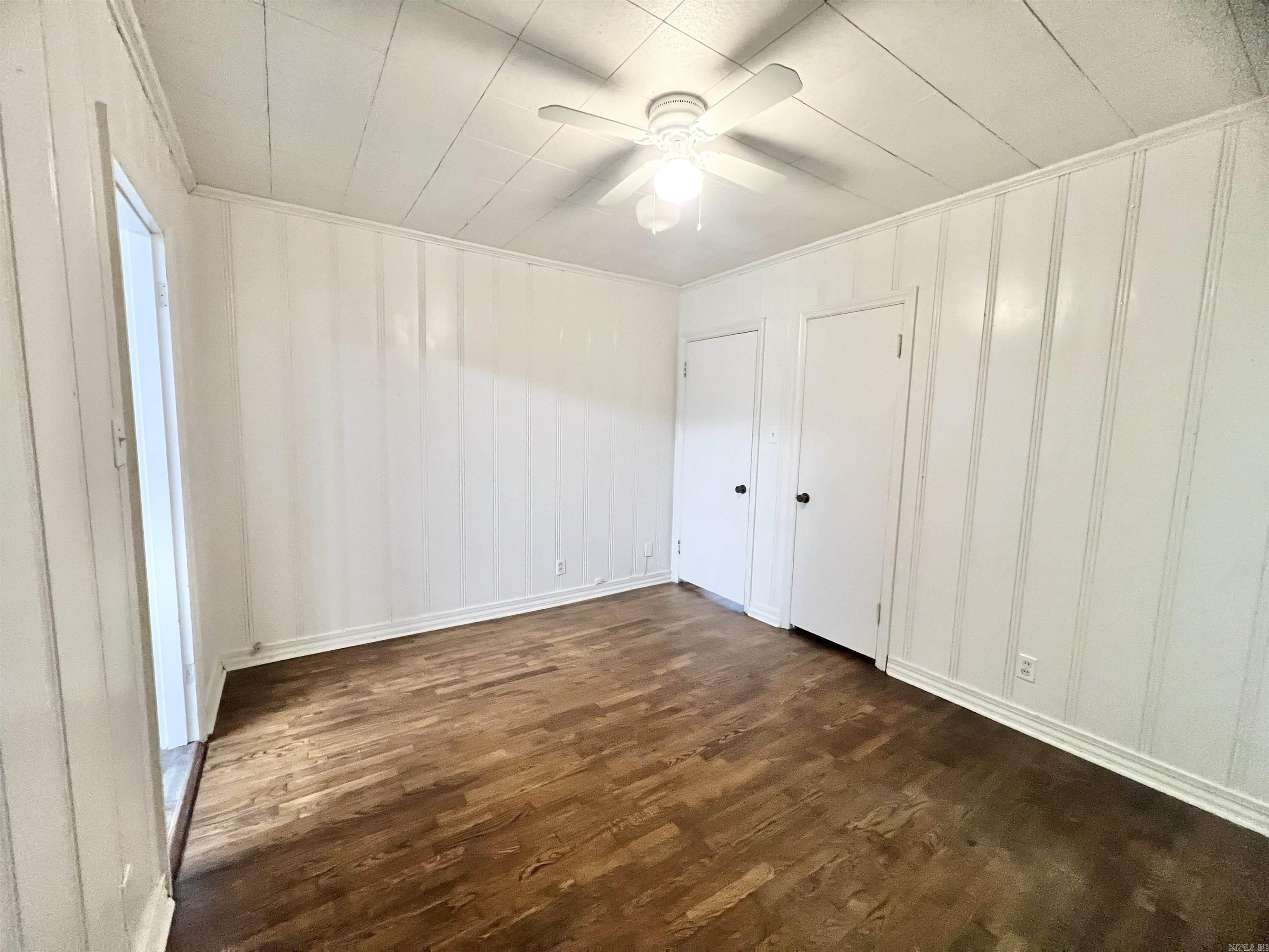 WEST THOMPSON HEIGHTS - Residential
