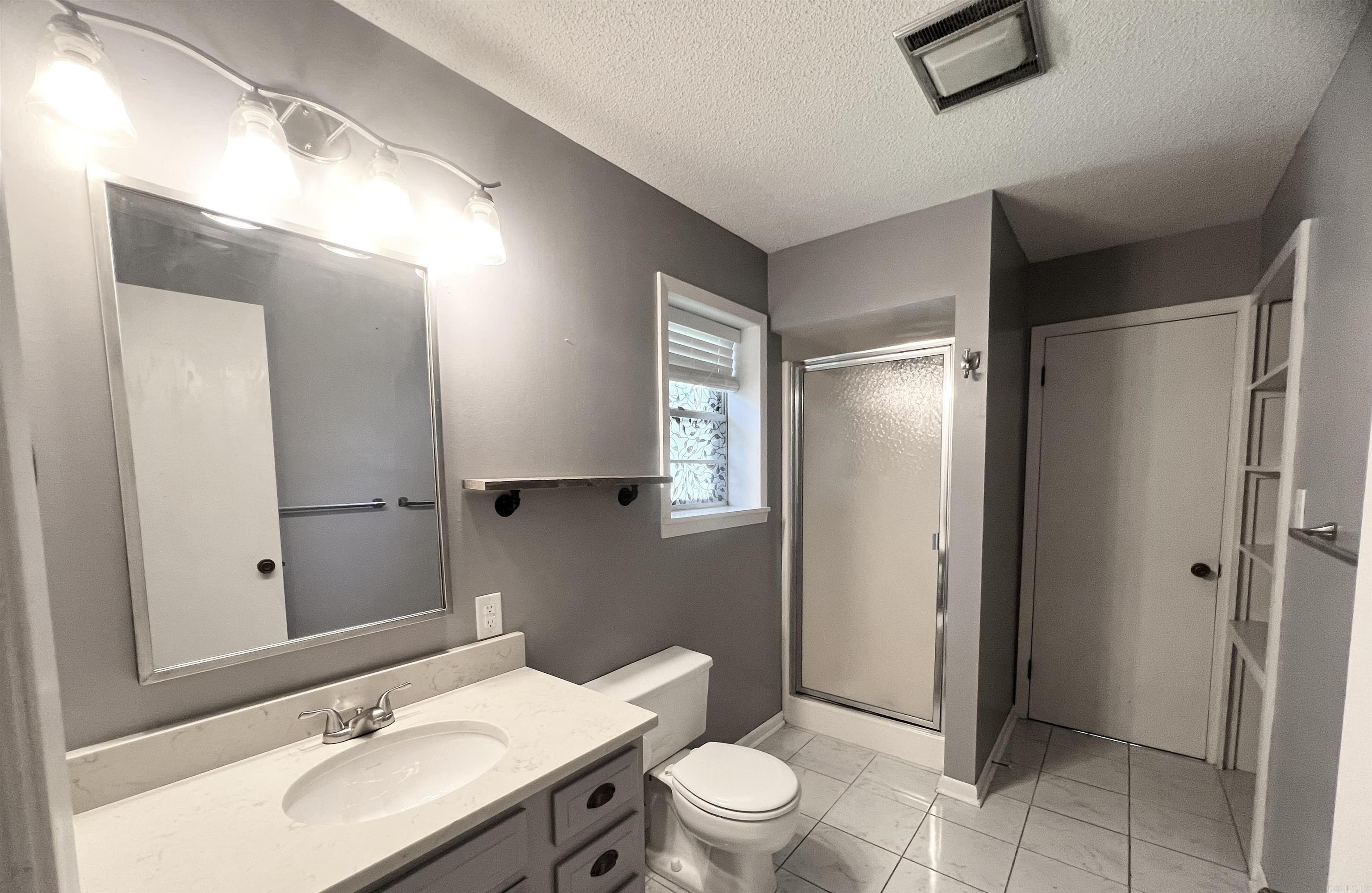 WEST THOMPSON HEIGHTS - Residential