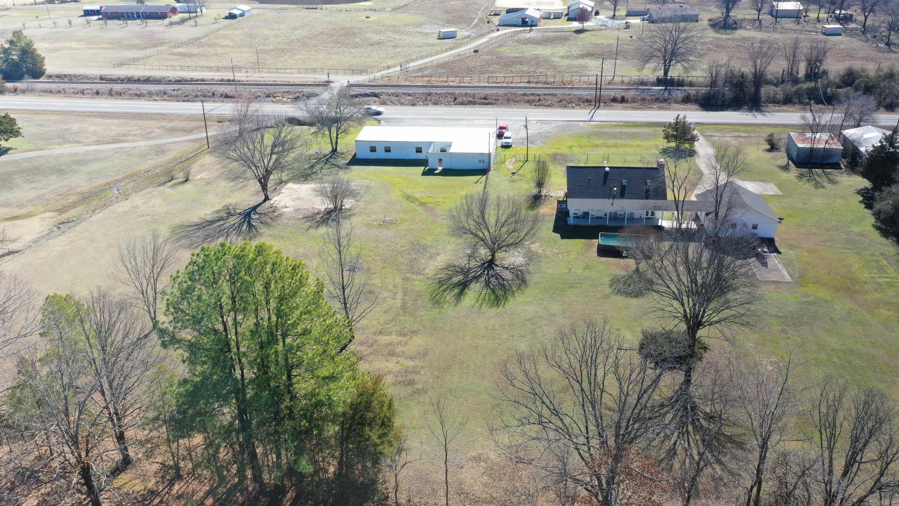 Metes & Bounds - Commercial Sale