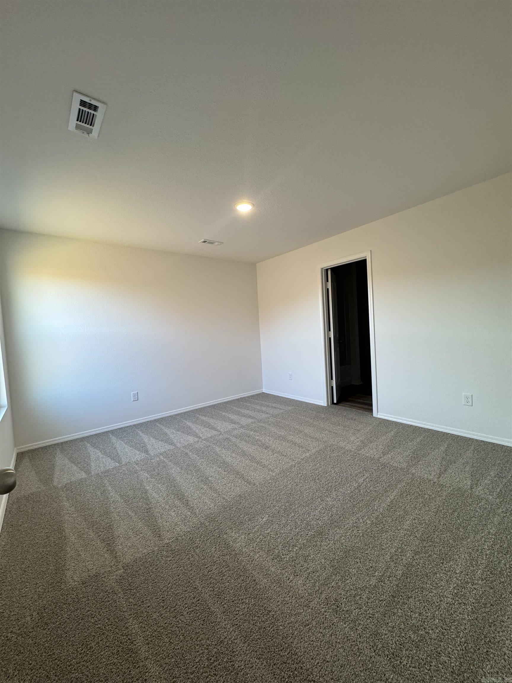 THE MEADOWS - Residential